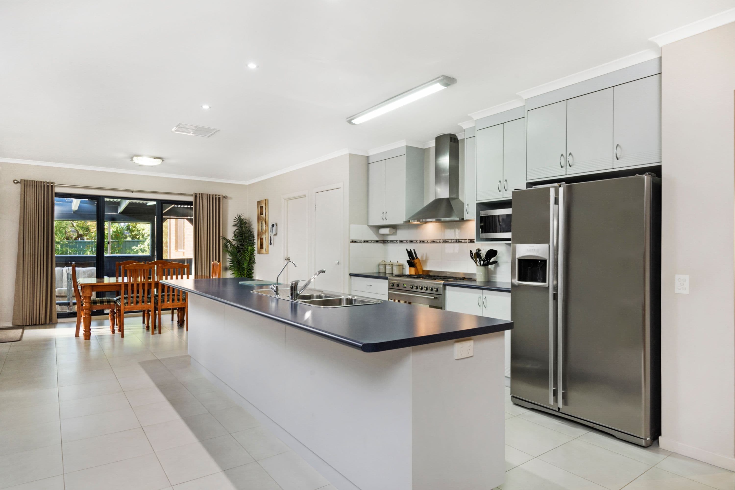 13 Platypus Drive, Mount Clear VIC 3350, Mount Clear - Thumbnail 3