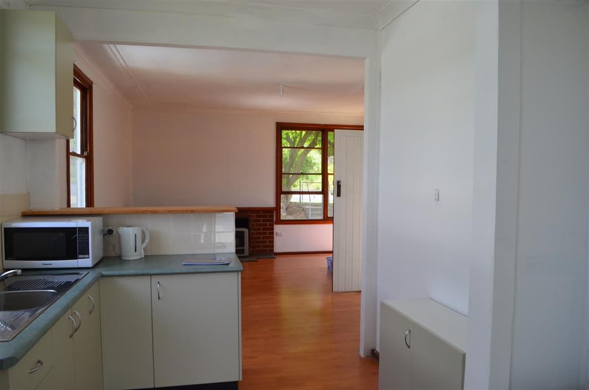 49 Bartlett Street, Batlow - Thumbnail 3