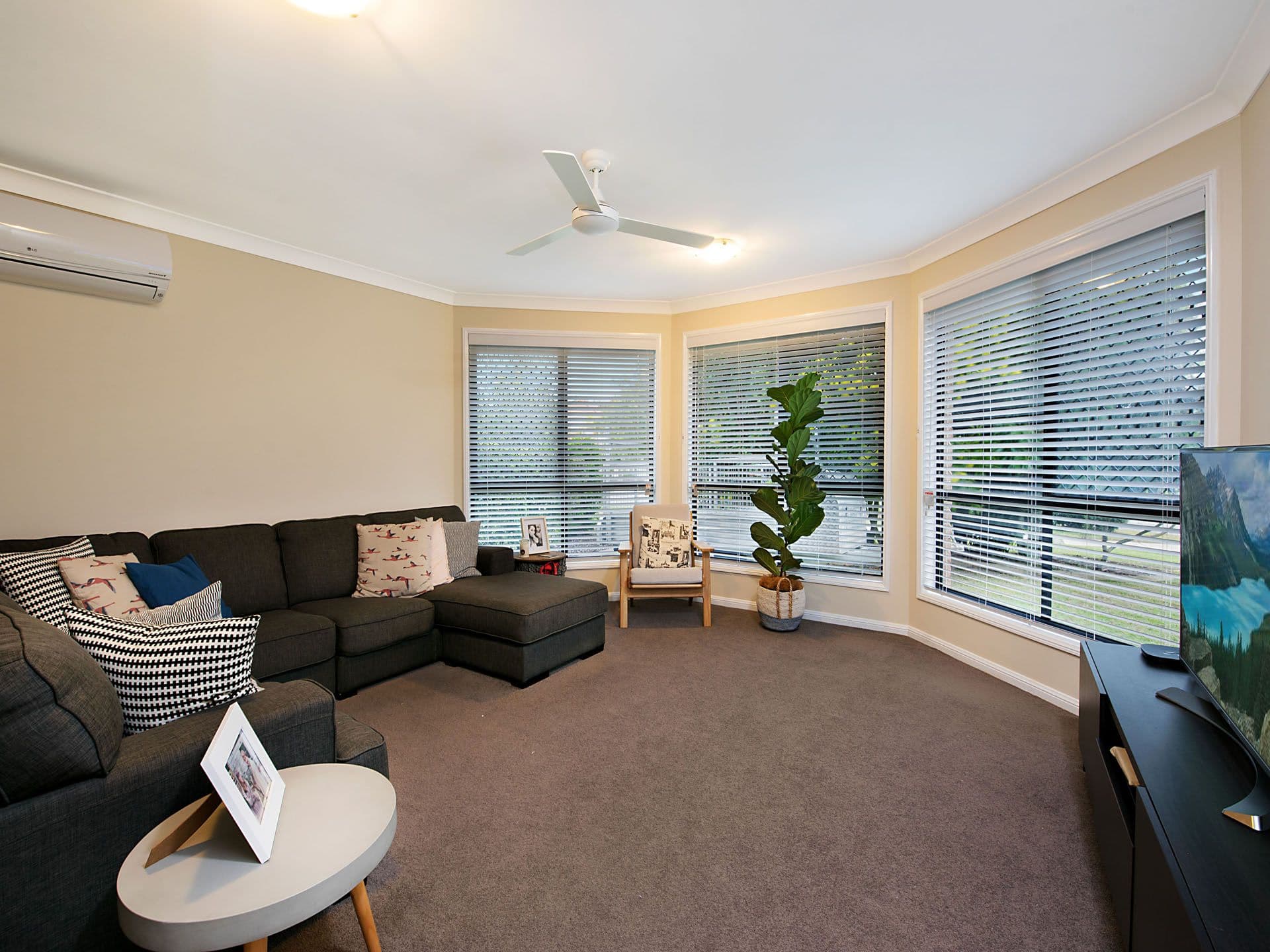 21 Oxford Parade, Pelican Waters QLD 4551, Pelican Waters - Thumbnail 5