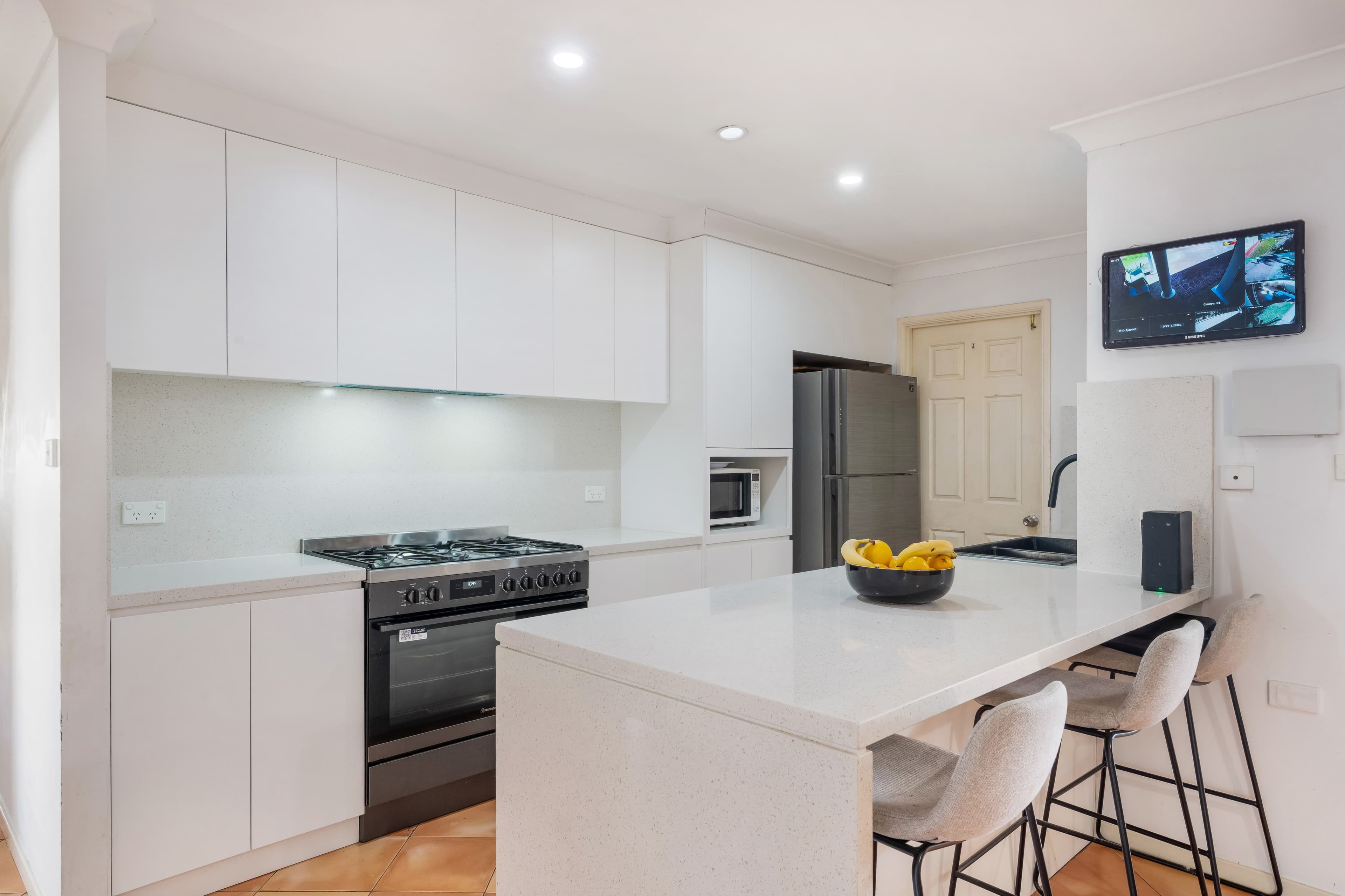 14 Christmas Place, Green Valley NSW 2168, Green Valley - Thumbnail 6