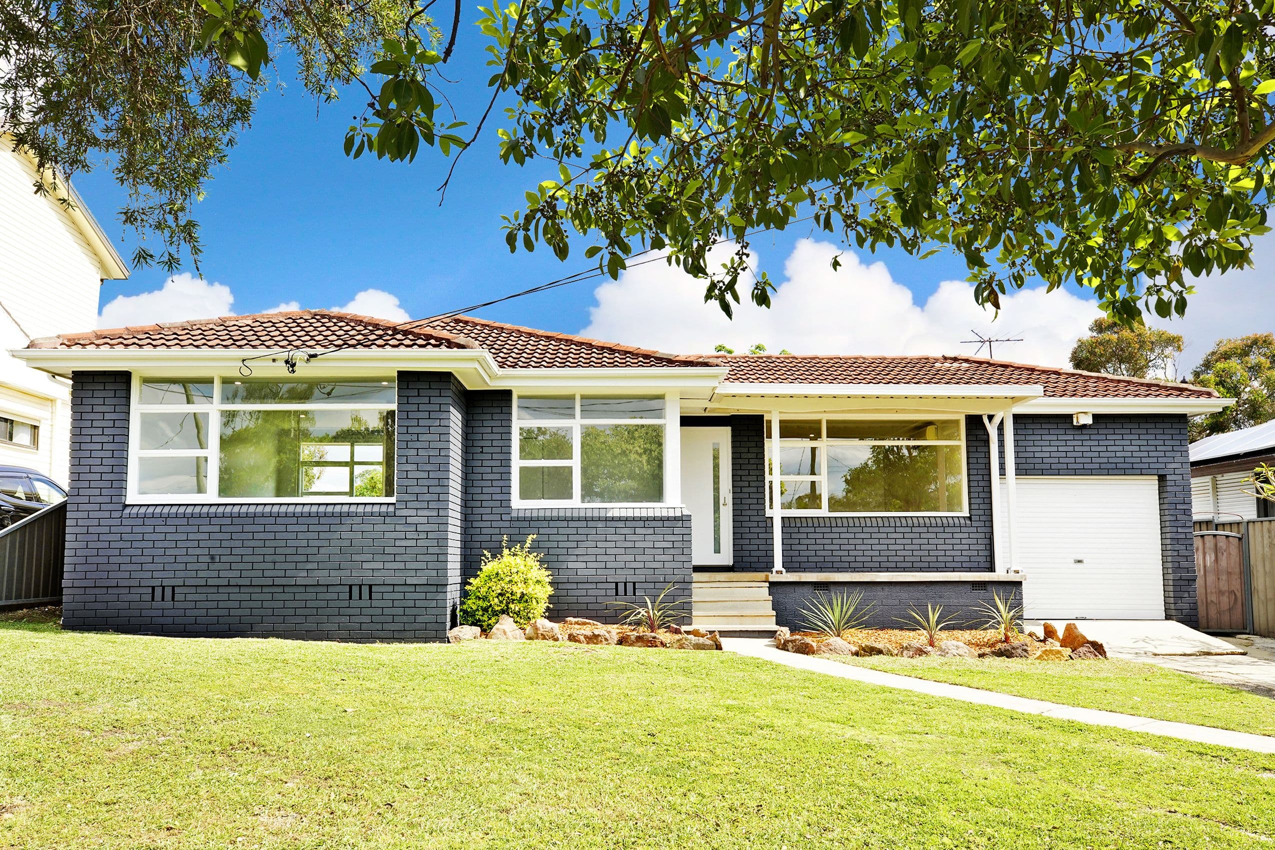 78 Barlow Street, Cambridge Park - Thumbnail 2