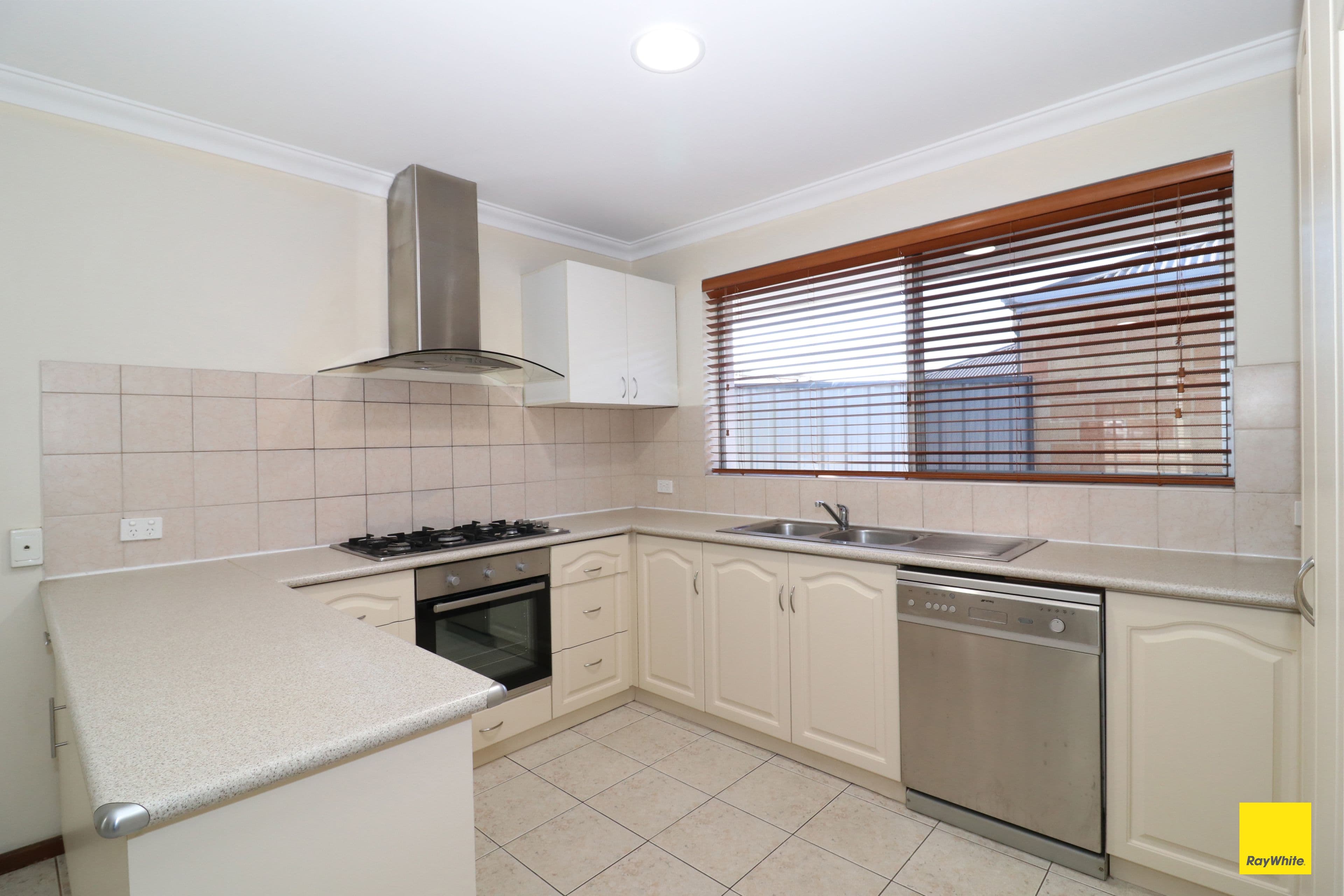 71 Guildford Road, Bassendean WA 6054, Bassendean - Thumbnail 8