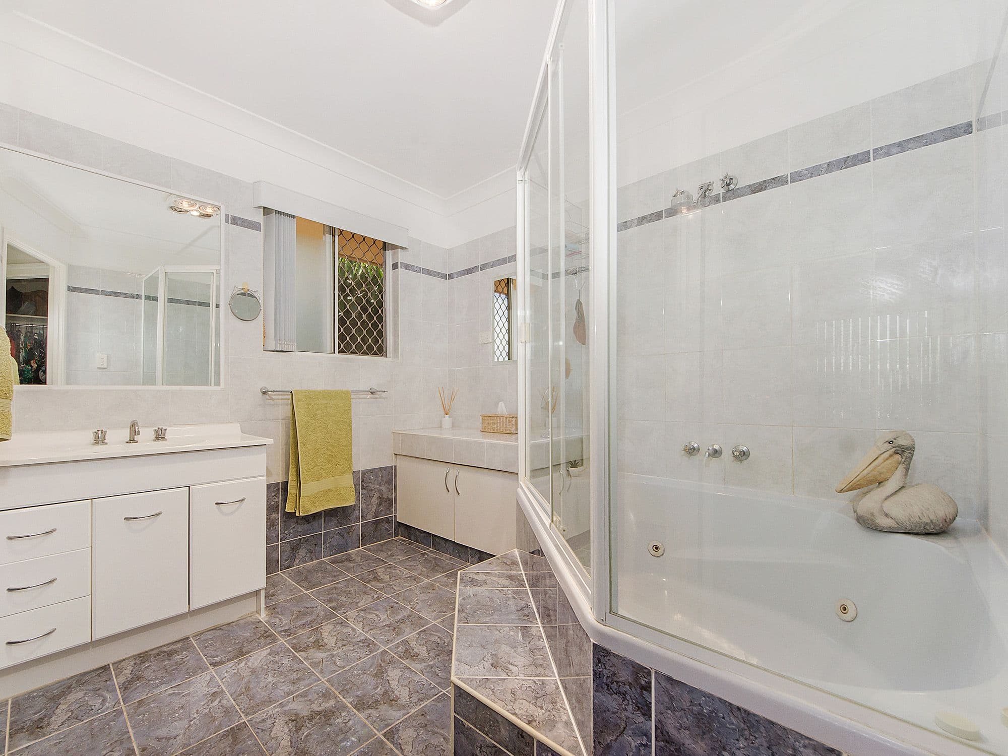 27 Zoeller Drive, Parkwood QLD 4214, Parkwood - Thumbnail 8