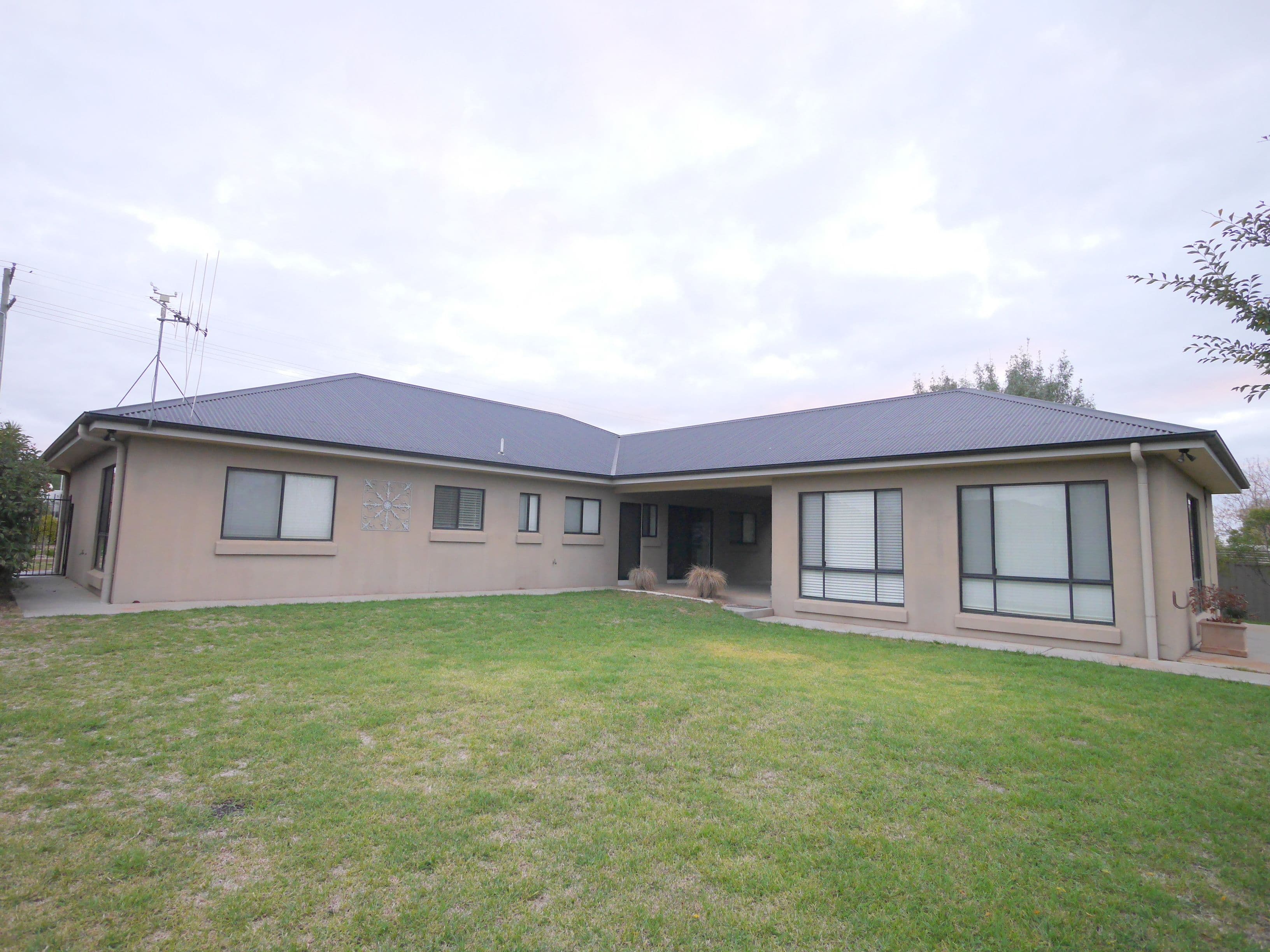 17 Preston Street, Canowindra - Thumbnail 3