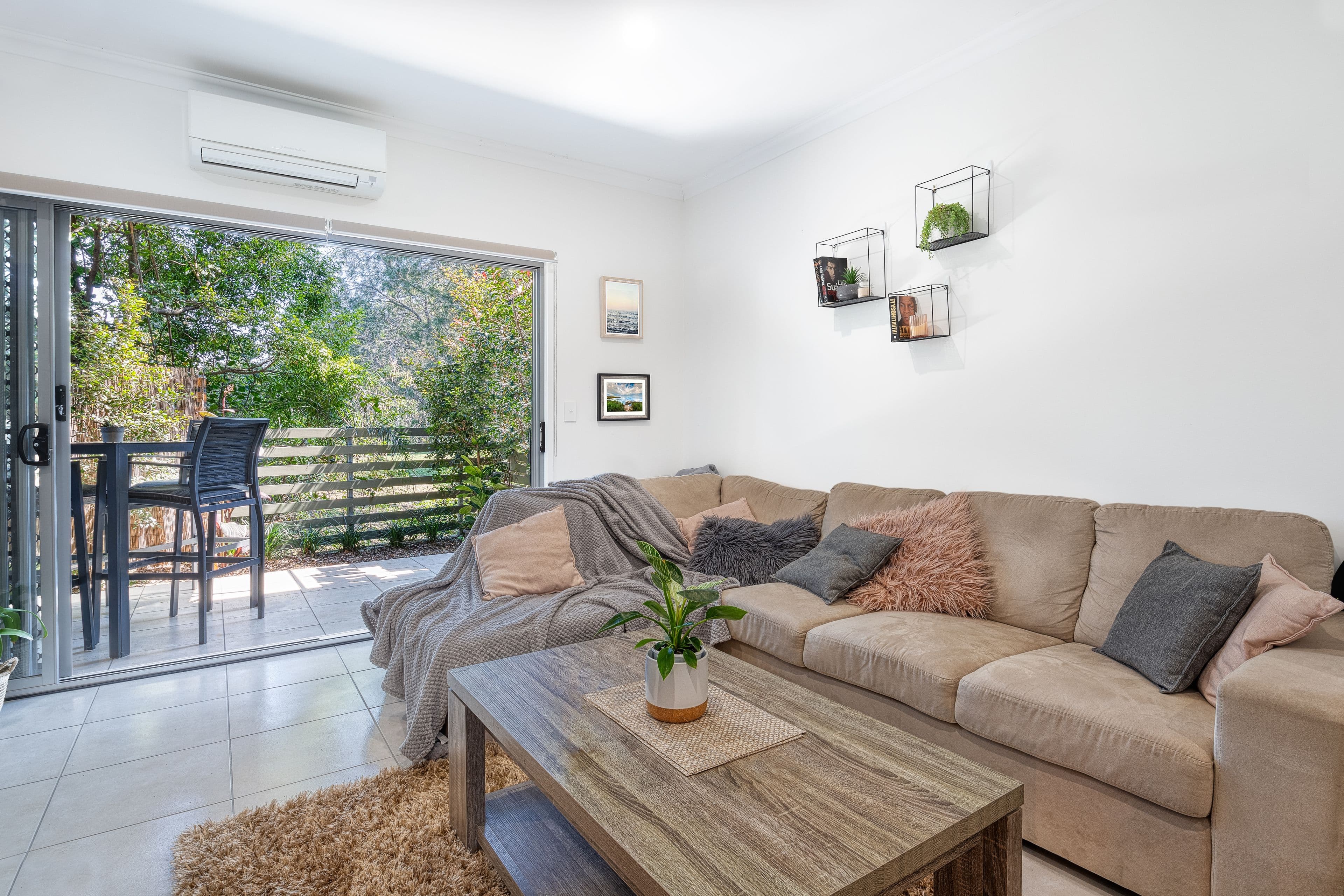460-462 Pine Ridge Road, Coombabah QLD 4216, Coombabah - Thumbnail 3