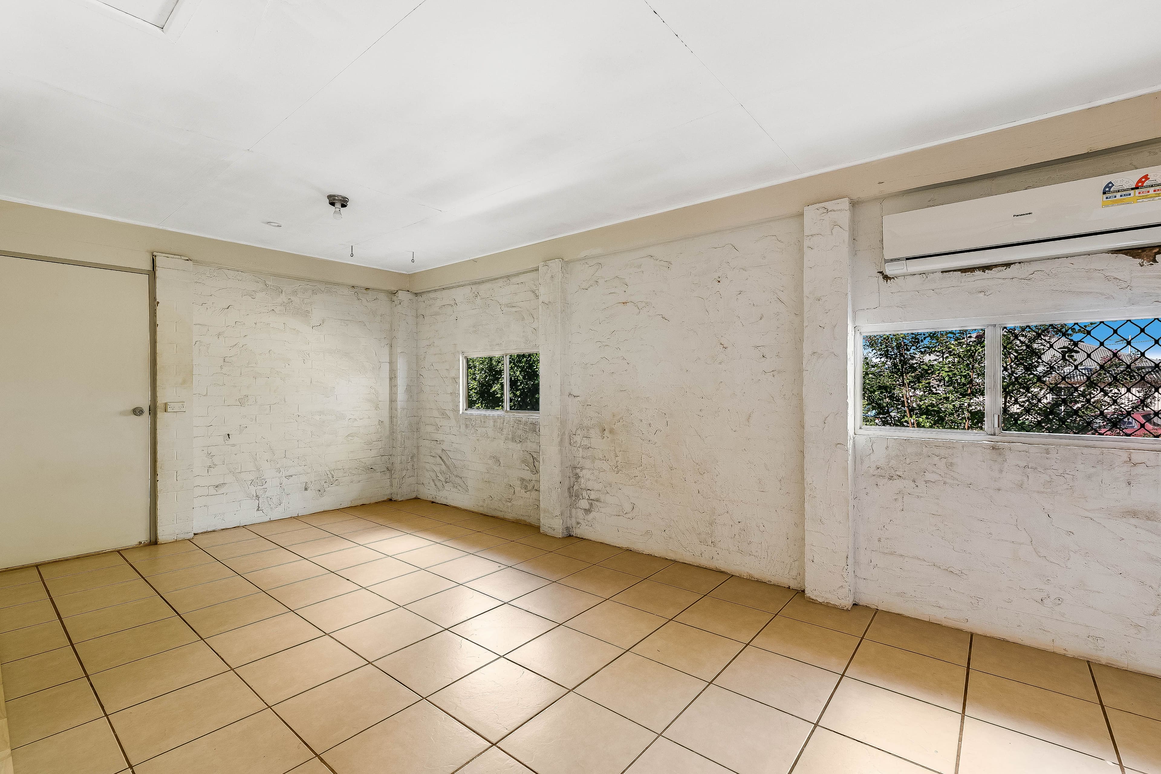 1 Jonathan Street, Rockville QLD 4350, Rockville - Thumbnail 3