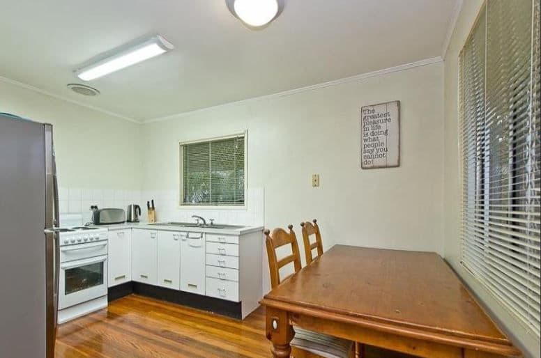 3 Leura Grove, Ferny Hills QLD 4055, Ferny Hills - Thumbnail 5