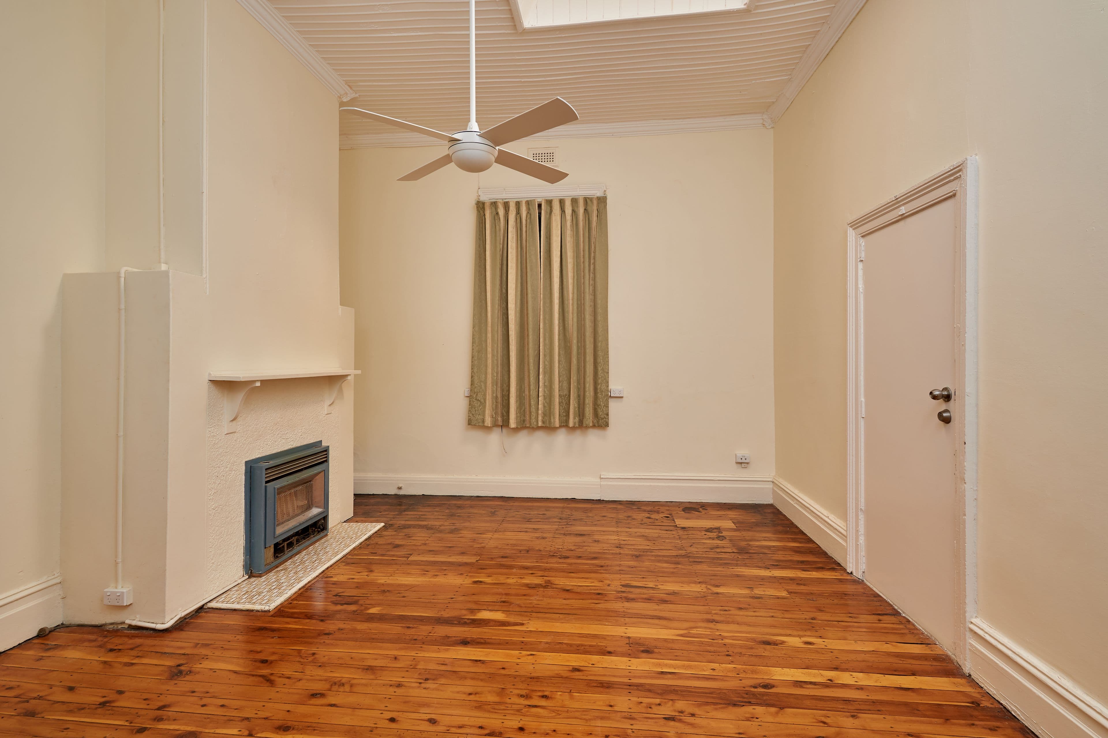 104 Cowabbie Street, Coolamon - Thumbnail 3