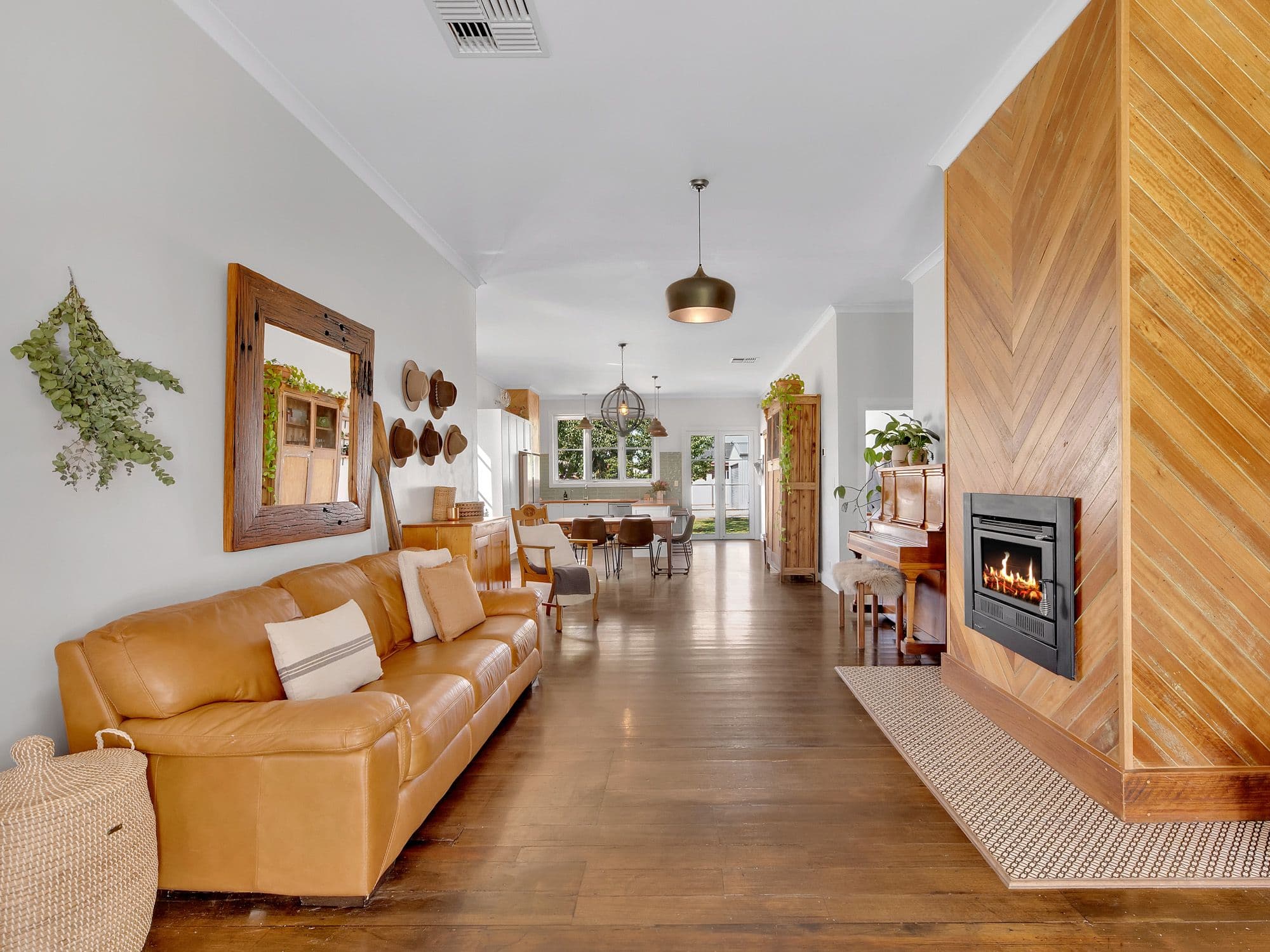 22 Burley Road, Yarrawonga VIC 3730, Yarrawonga - Thumbnail 2