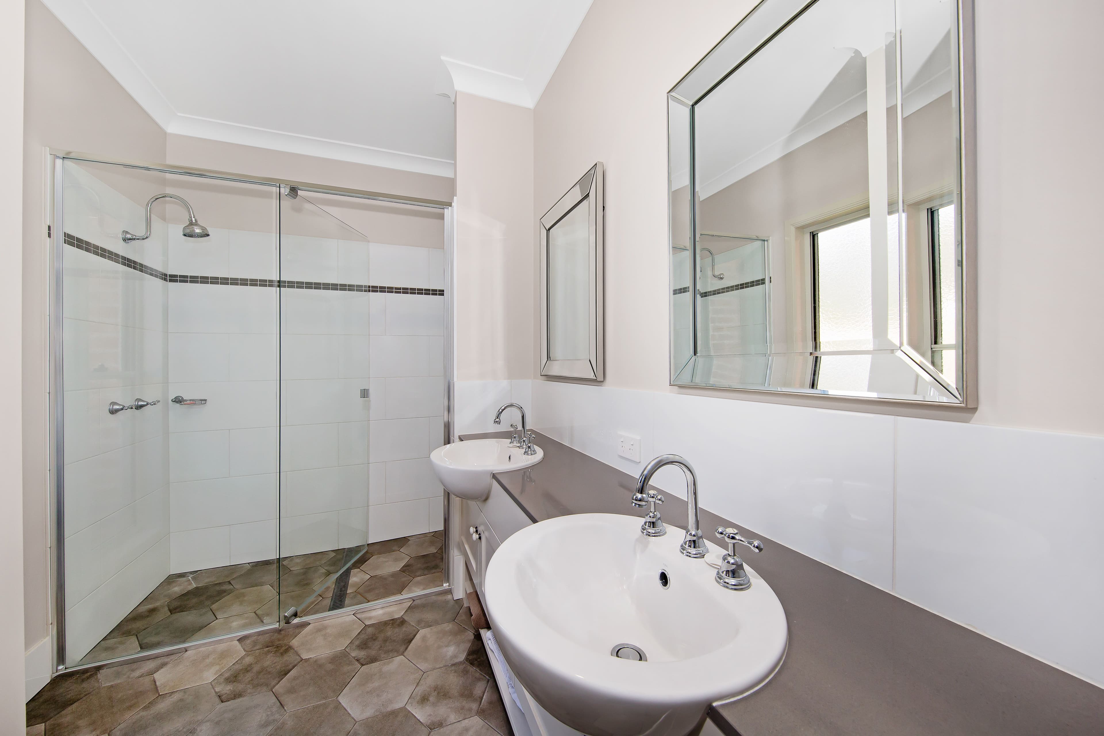 18 Samuel Avenue, Crows Nest QLD 4355, Crows Nest - Thumbnail 6