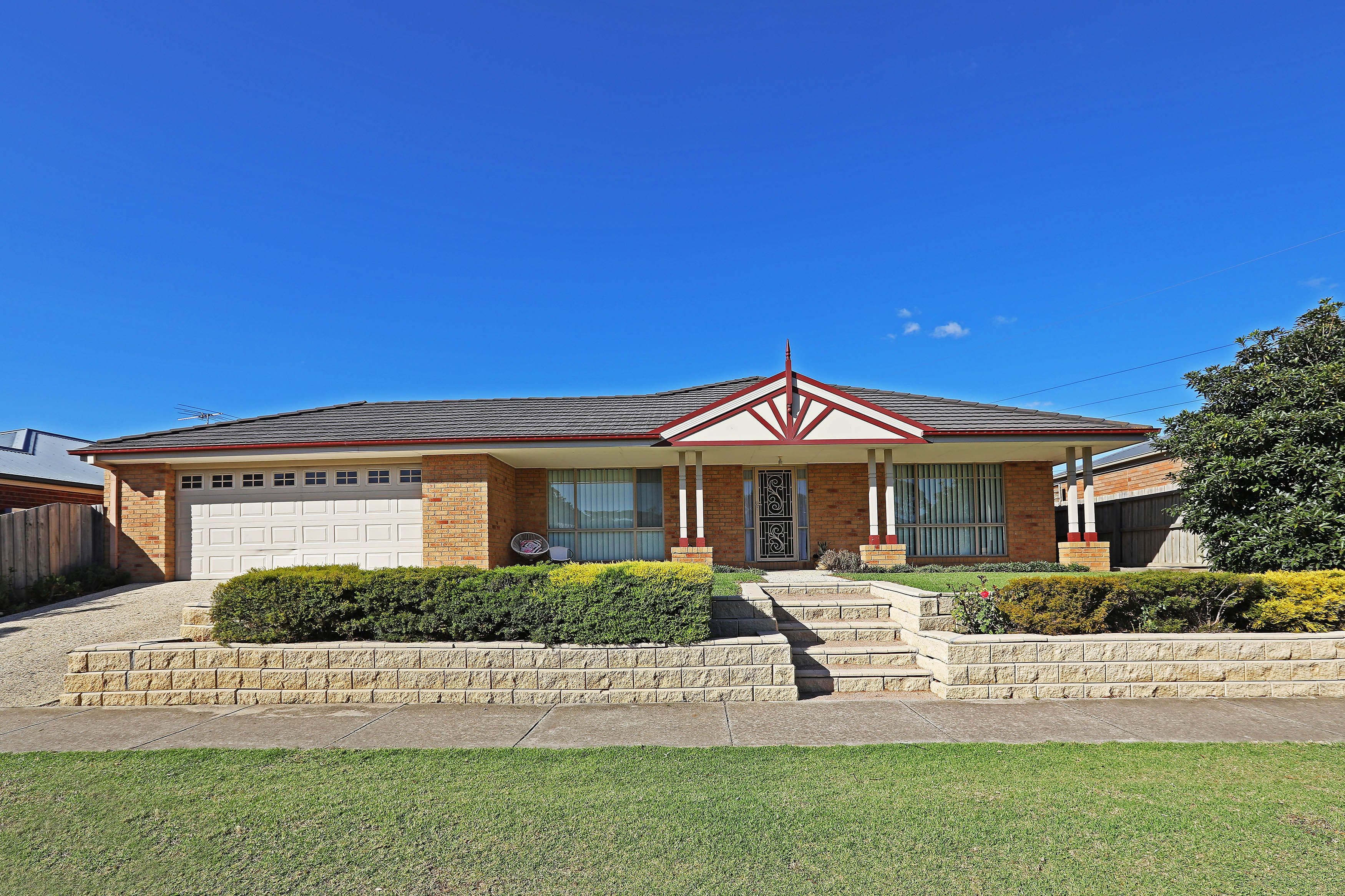 27 Hewitt Drive, Grovedale VIC 3216, Grovedale - Image 1