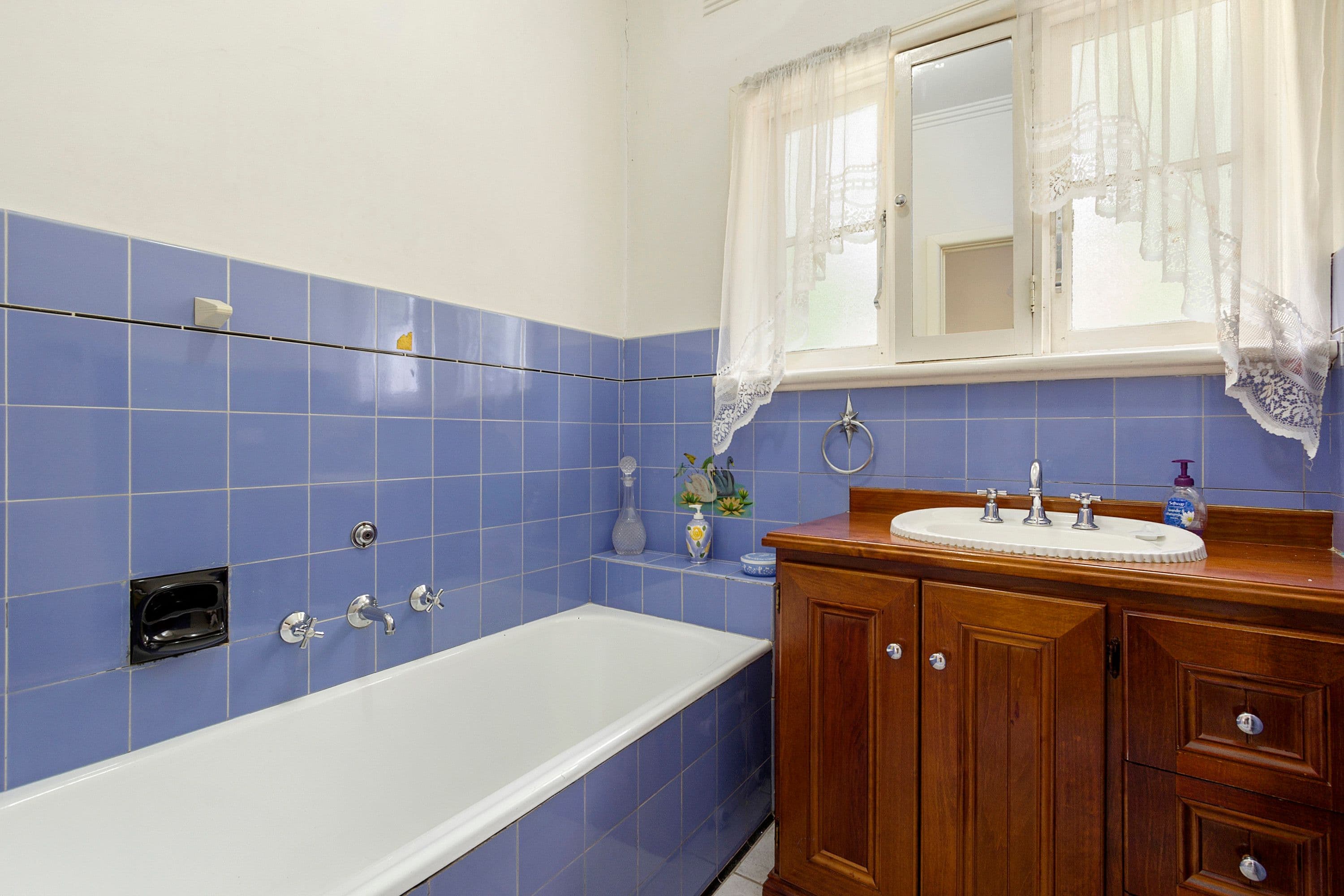 22 Standard Avenue, Box Hill VIC 3128, Box Hill - Thumbnail 8