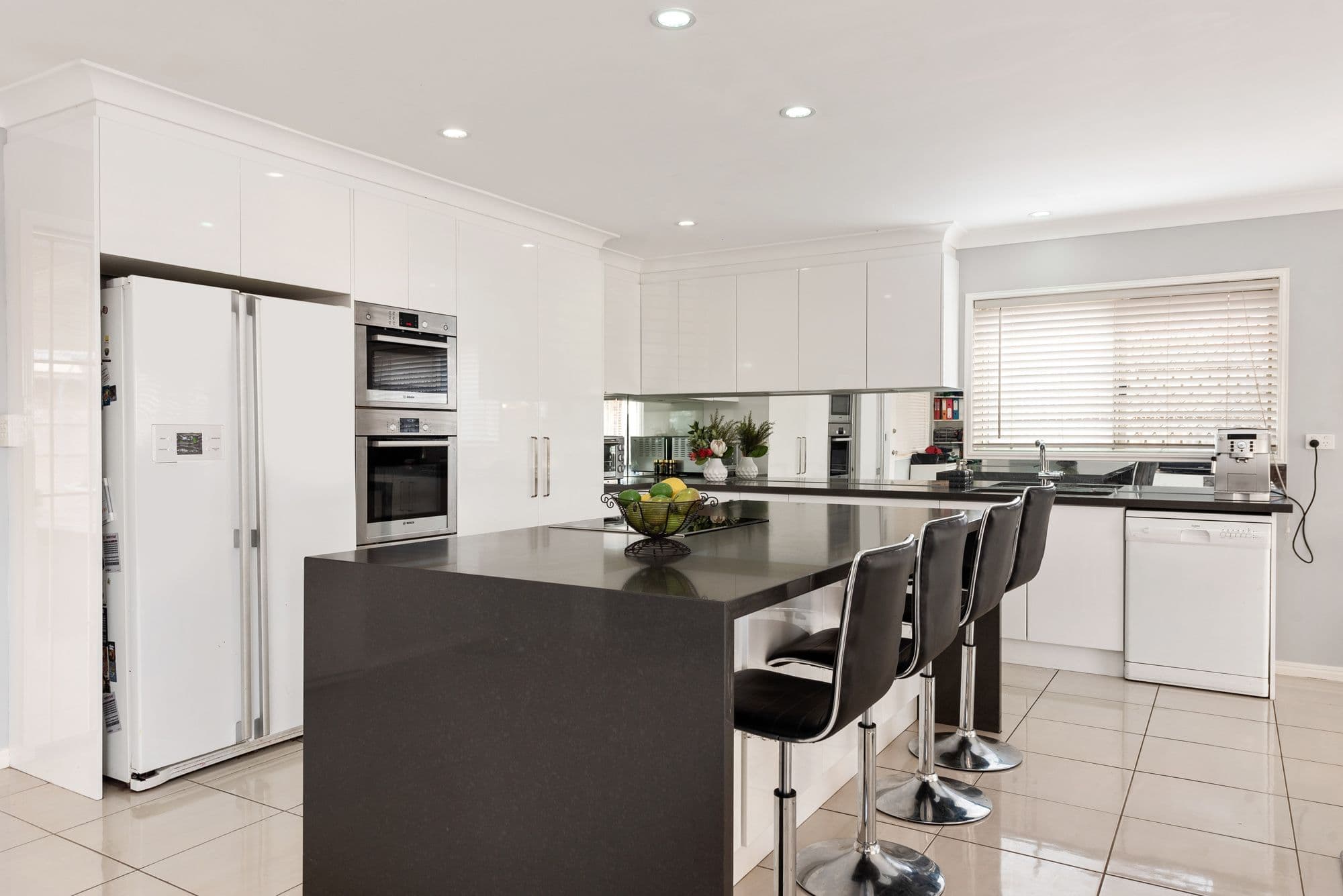 70 Nardie Street, Eight Mile Plains QLD 4113, Eight Mile Plains - Thumbnail 4
