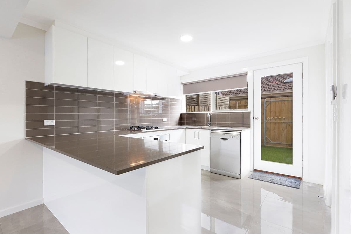 28 Florence Street, Mentone VIC 3194, Mentone - Thumbnail 3