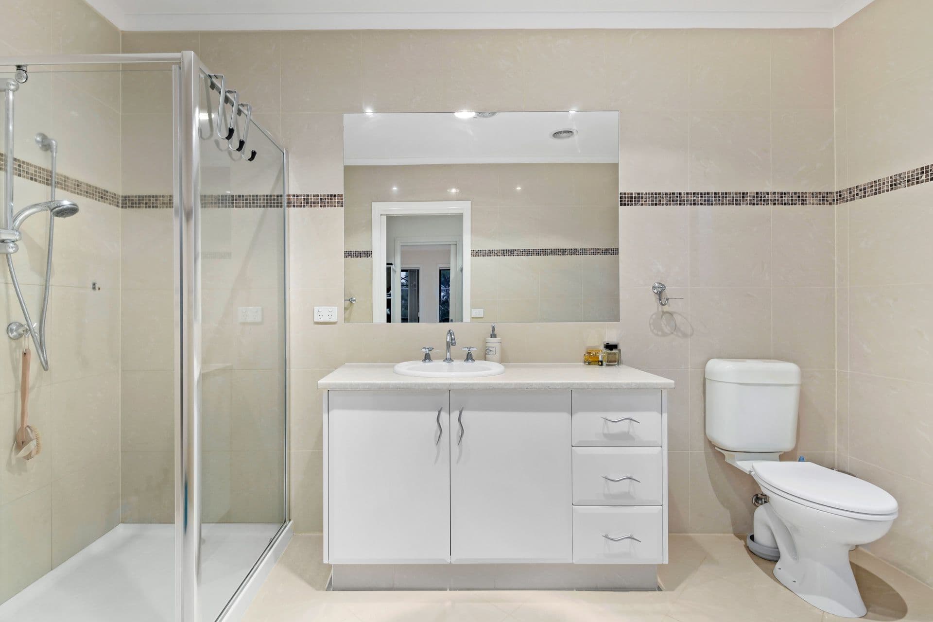 31 Kirkham Road, Dandenong VIC 3175, Dandenong - Thumbnail 8