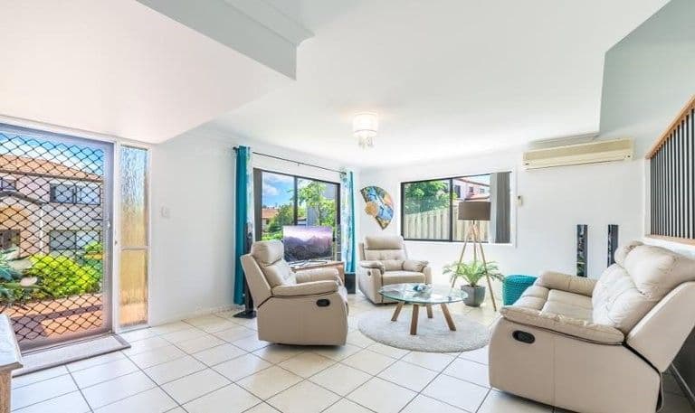 141 Pacific Pines Boulevard, Pacific Pines QLD 4211, Pacific Pines - Thumbnail 6