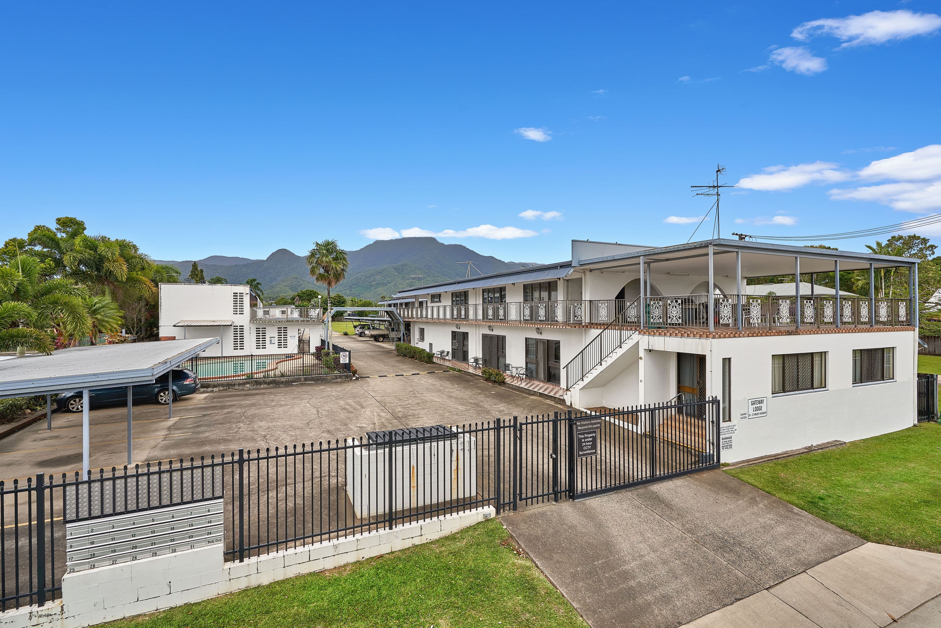 35-37 Bruce Highway, Edmonton QLD 4869, Edmonton - Thumbnail 2