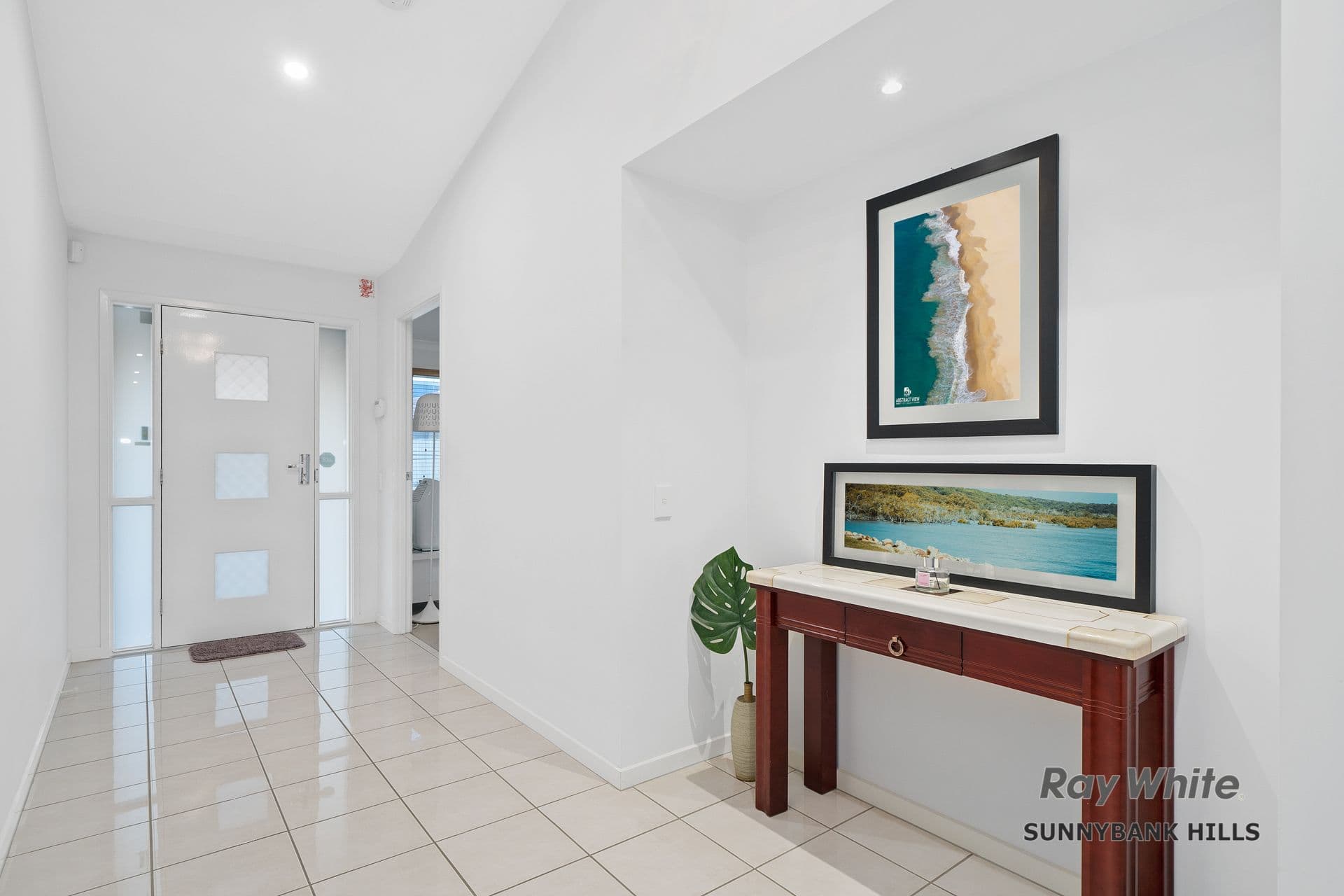 33 Bobbie Street, Parkinson QLD 4115, Parkinson - Thumbnail 2