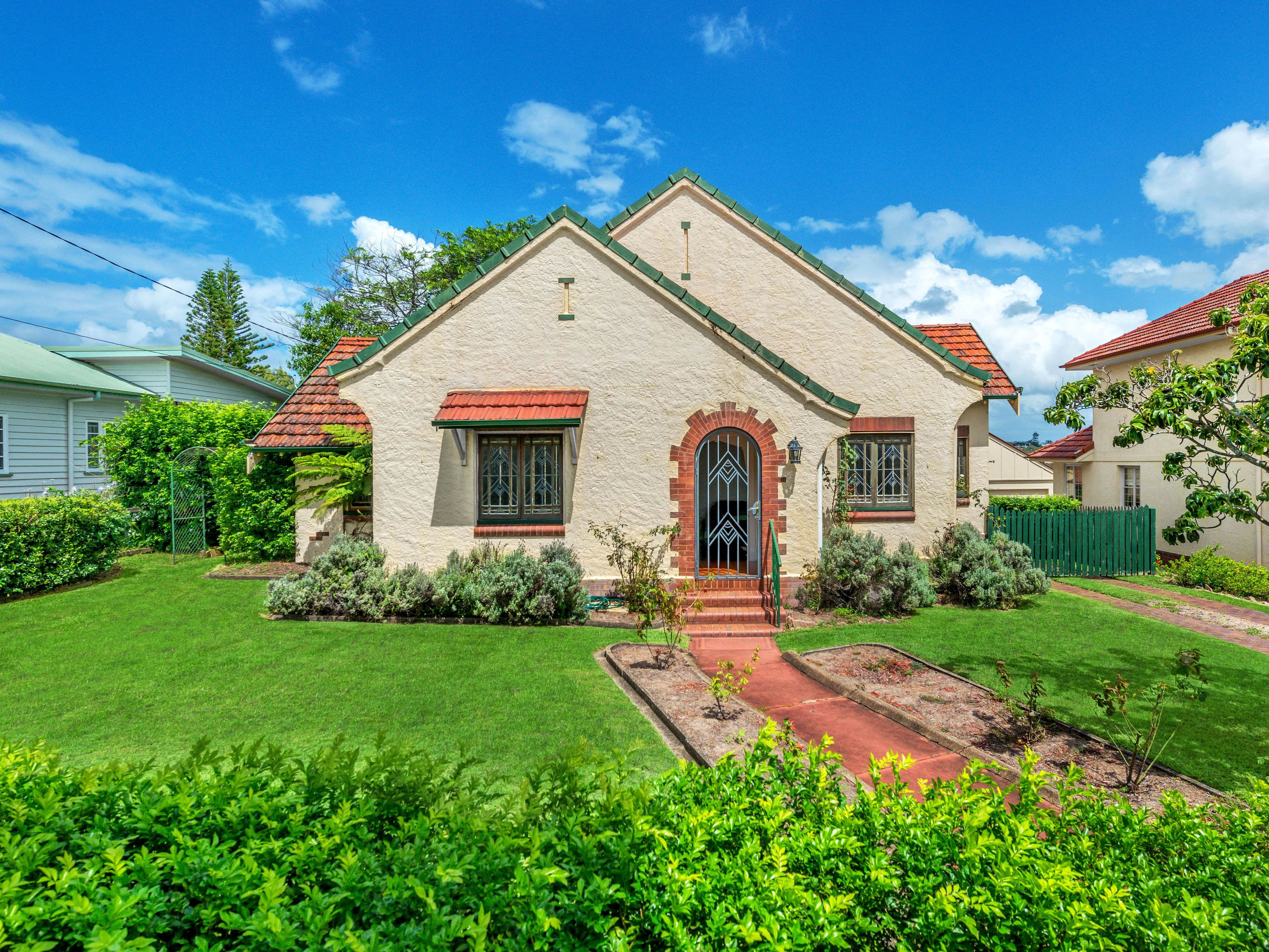 45 Newman Avenue, Camp Hill QLD 4152, Camp Hill - Thumbnail 2