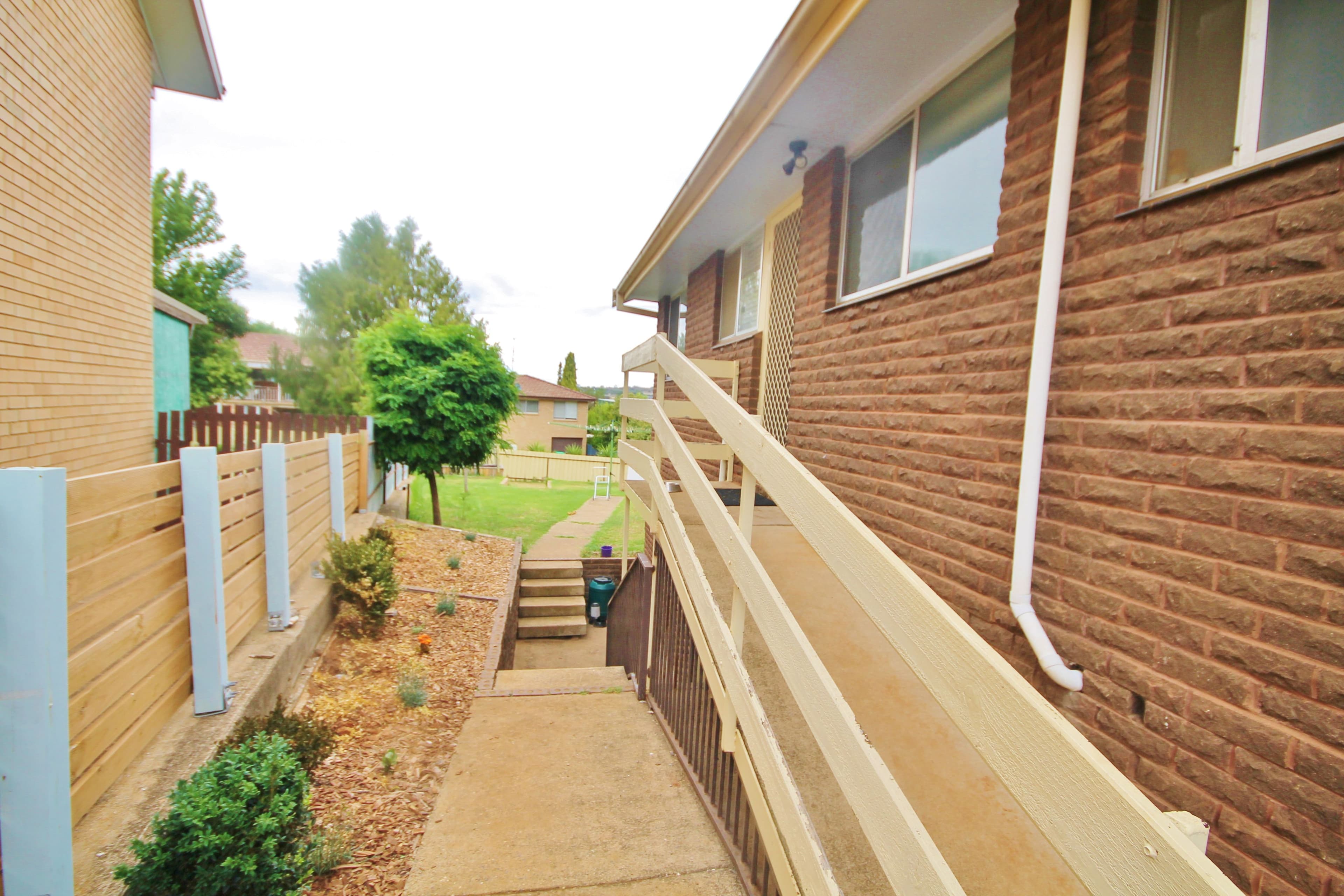12 Barwang Street, Young - Thumbnail 4
