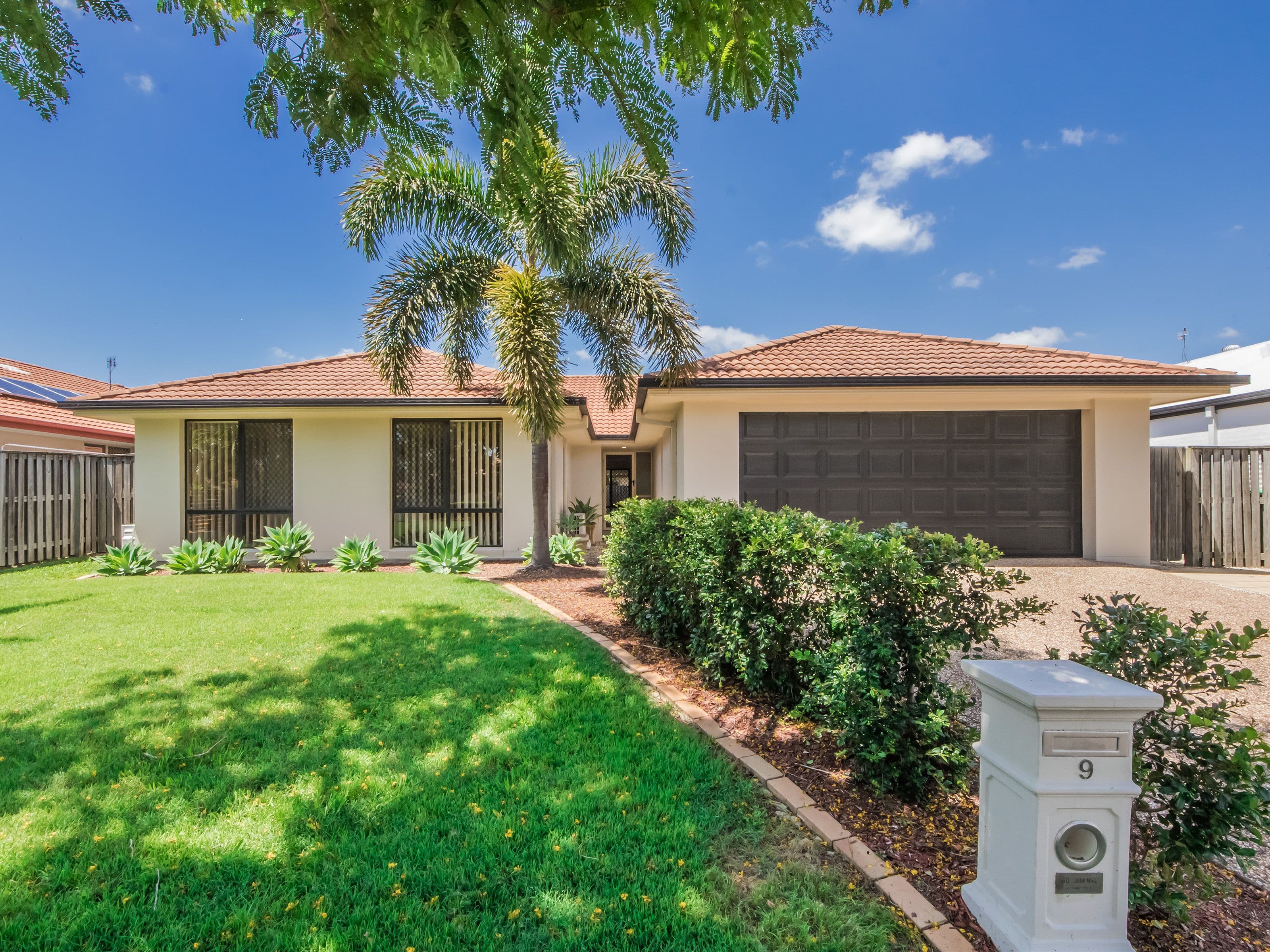 9 Essen Place, Oxenford QLD 4210, Oxenford - Image 1