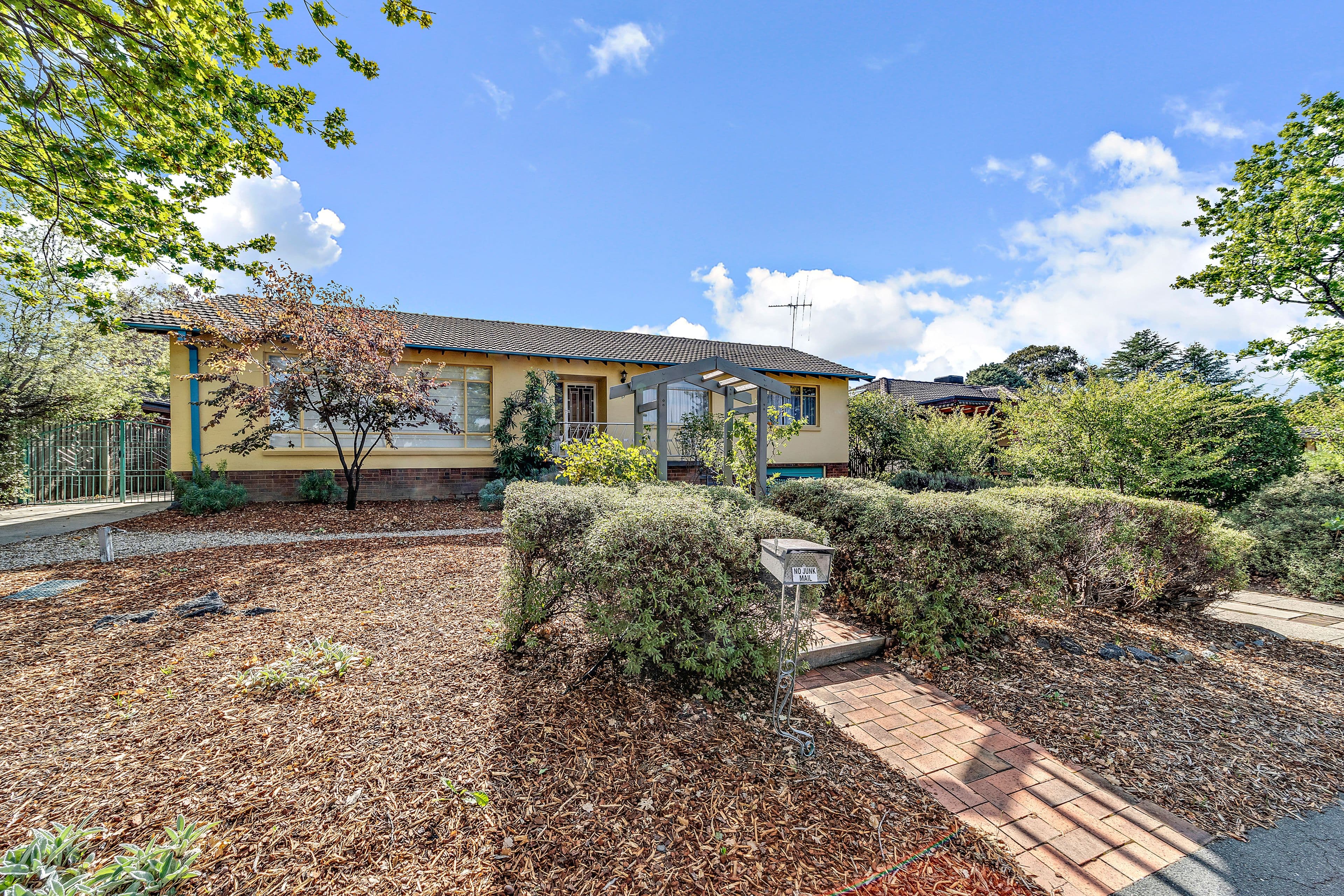 13 Leane Street, Hughes ACT 2605, Hughes - Image 1