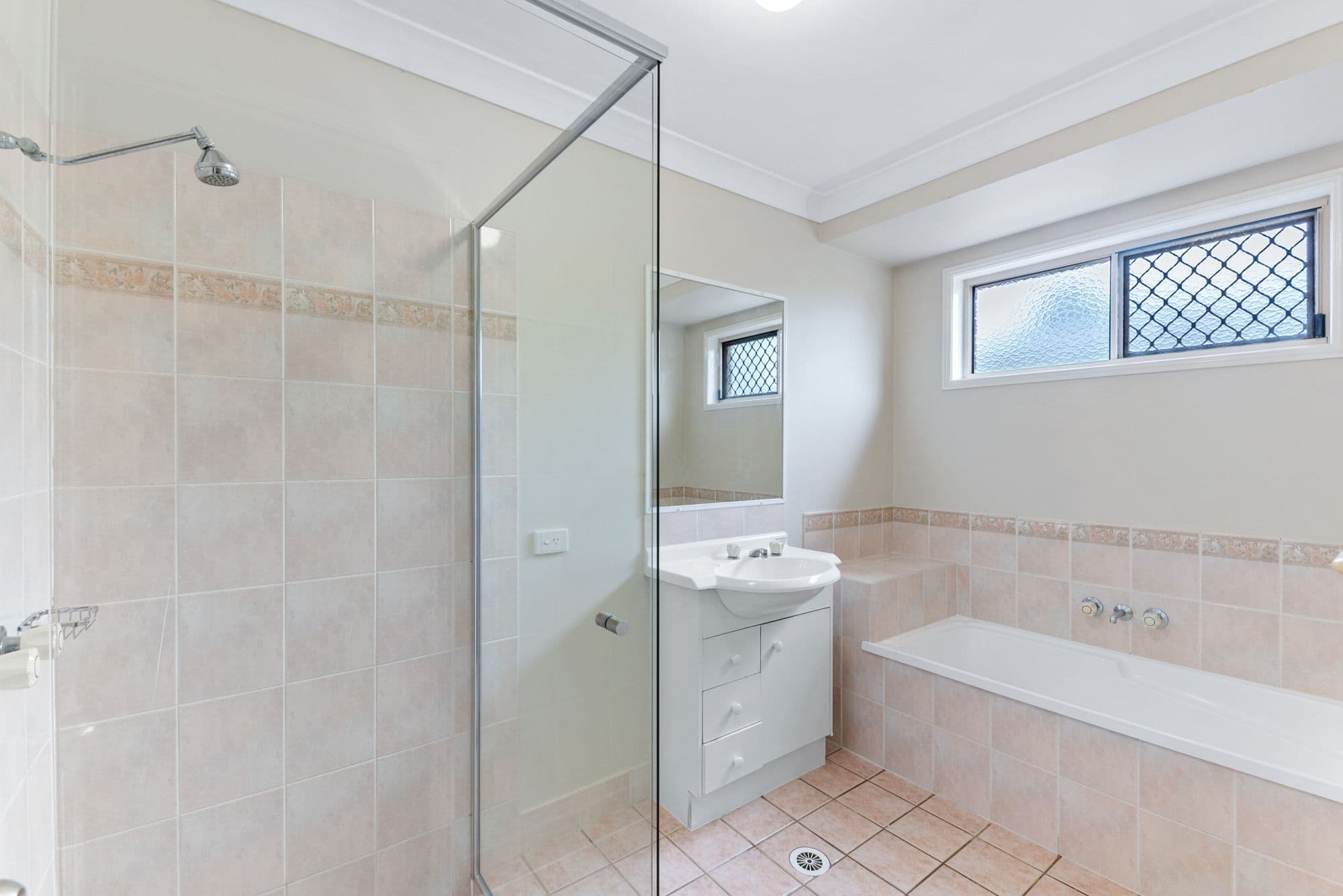 31 Kevin Street, Deception Bay QLD 4508, Deception Bay - Thumbnail 7