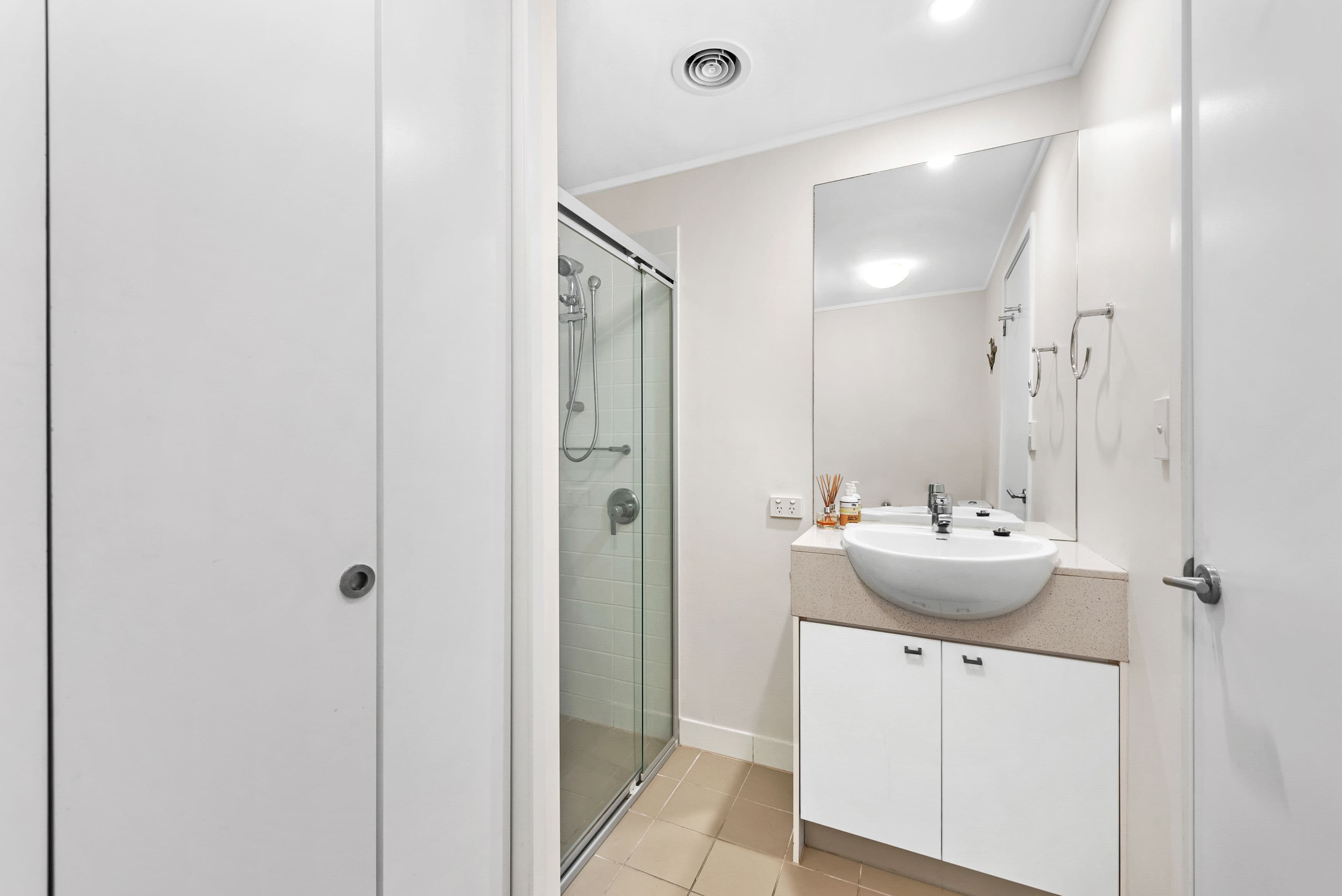 25-33 Dix Street, Redcliffe QLD 4020, Redcliffe - Thumbnail 6