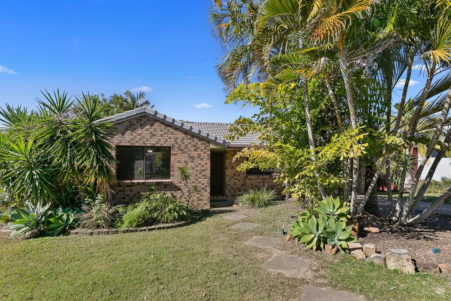 28 Petrel Avenue, River Heads QLD 4655, River Heads - Thumbnail 2