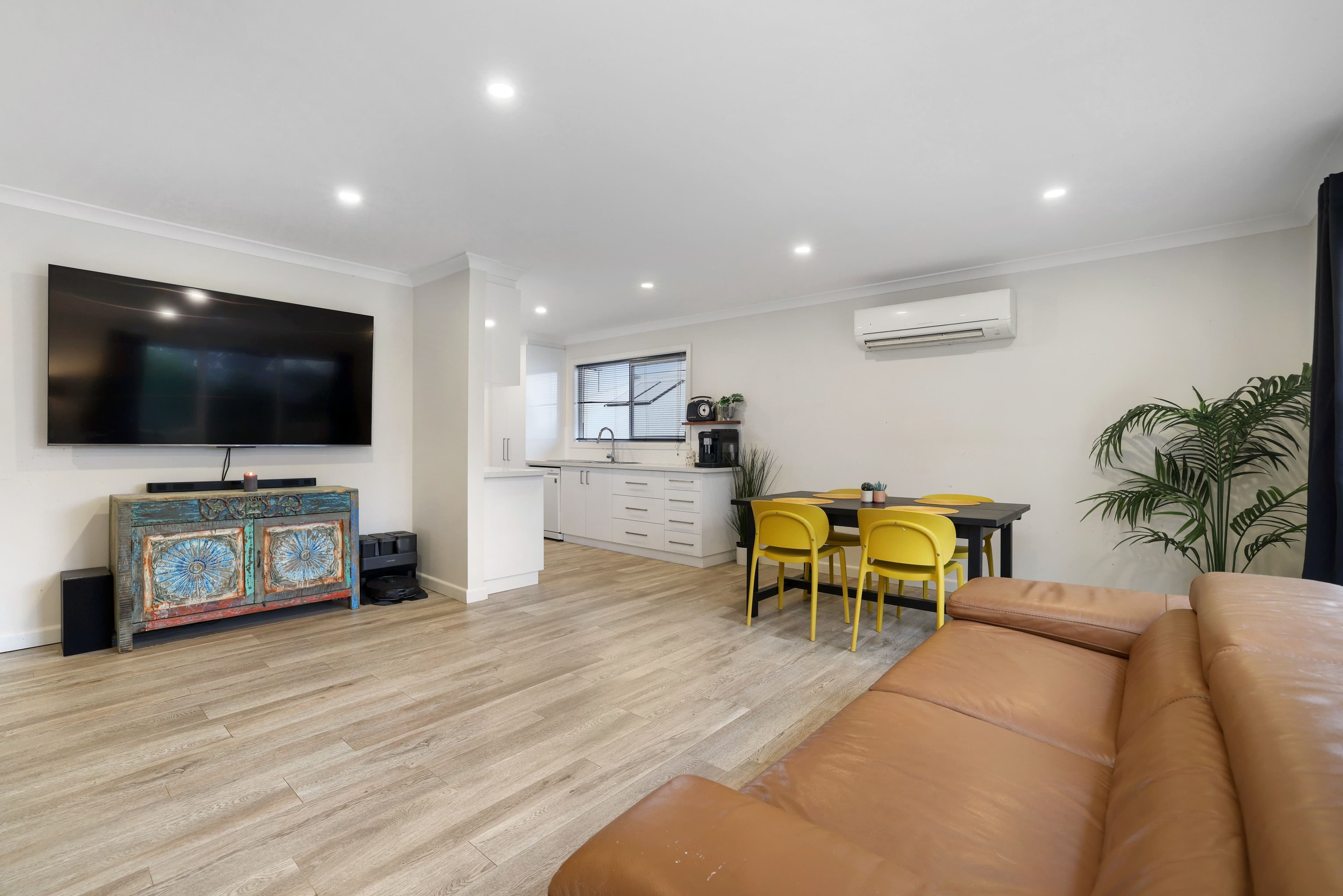 11 Elton Road, Ferntree Gully VIC 3156, Ferntree Gully - Thumbnail 2