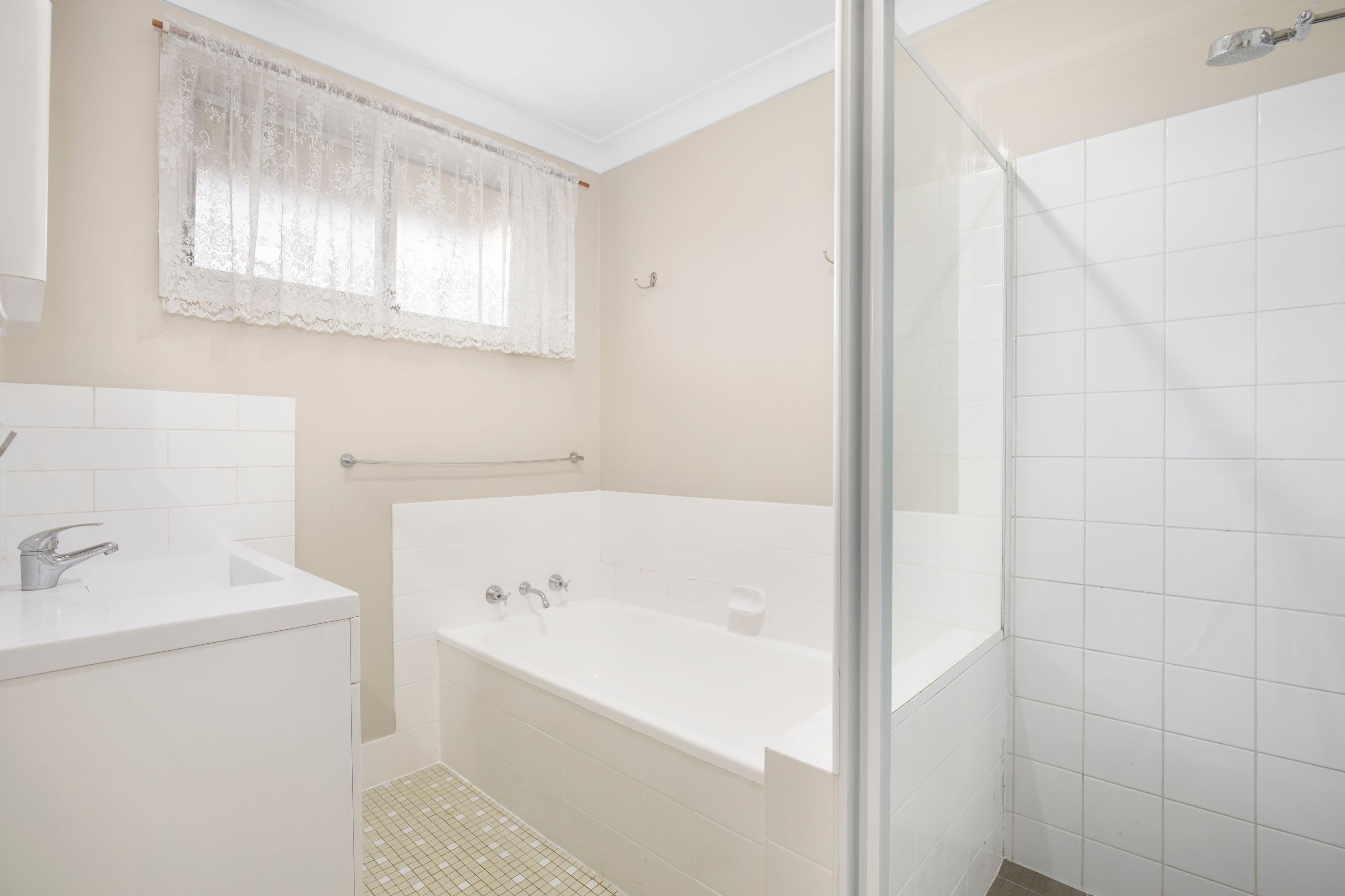 1 Grafton Road, Armidale NSW 2350, Armidale - Thumbnail 5