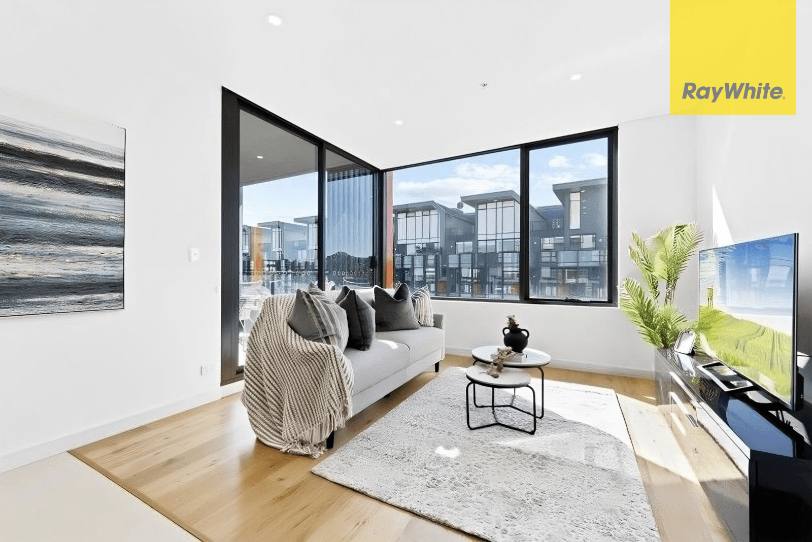 20 Nancarrow Avenue, Meadowbank NSW 2114, Ryde - Thumbnail 2