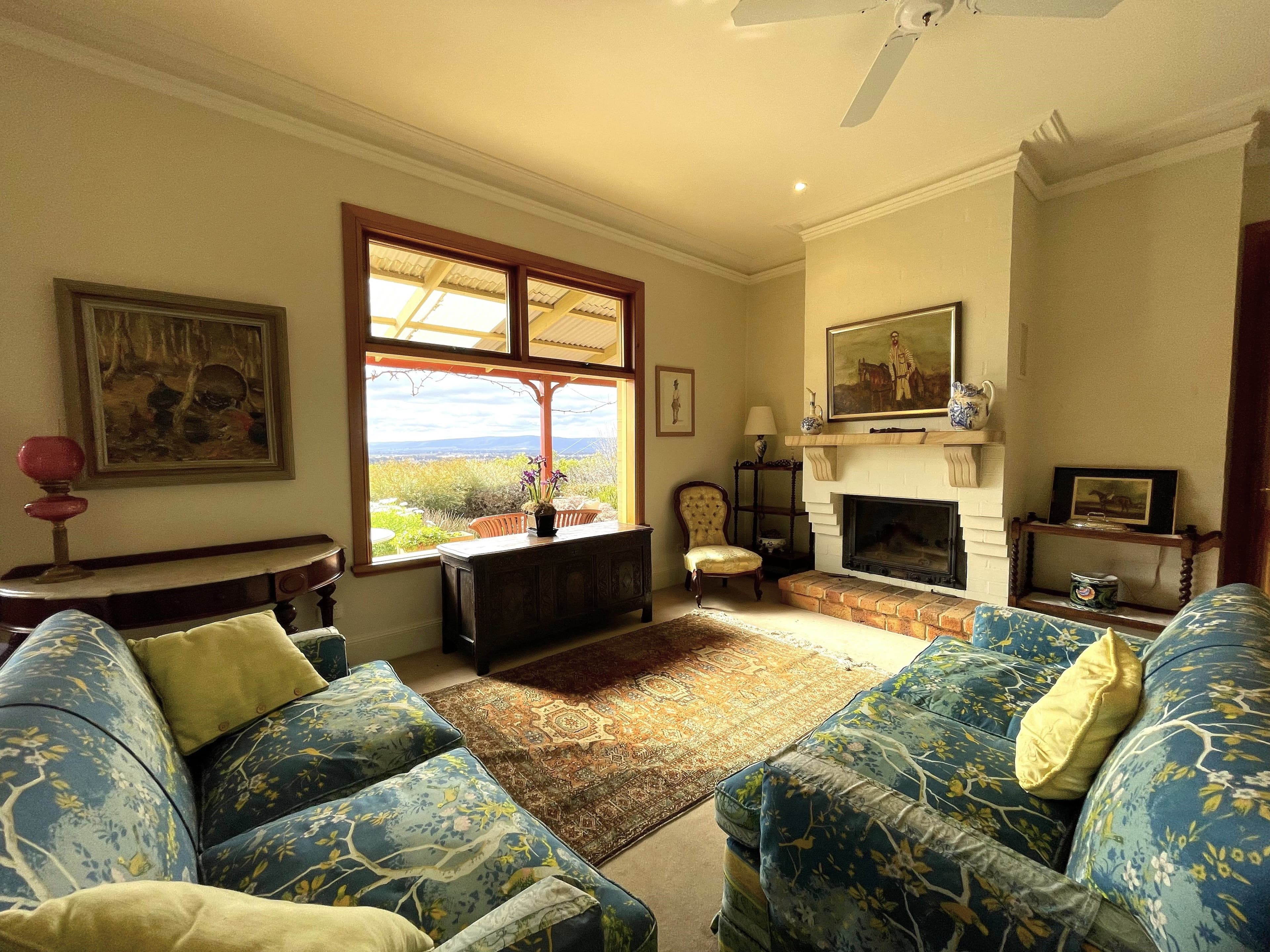 "Yangoora", 10 Belowra Road, Young NSW 2594, Young - Thumbnail 3
