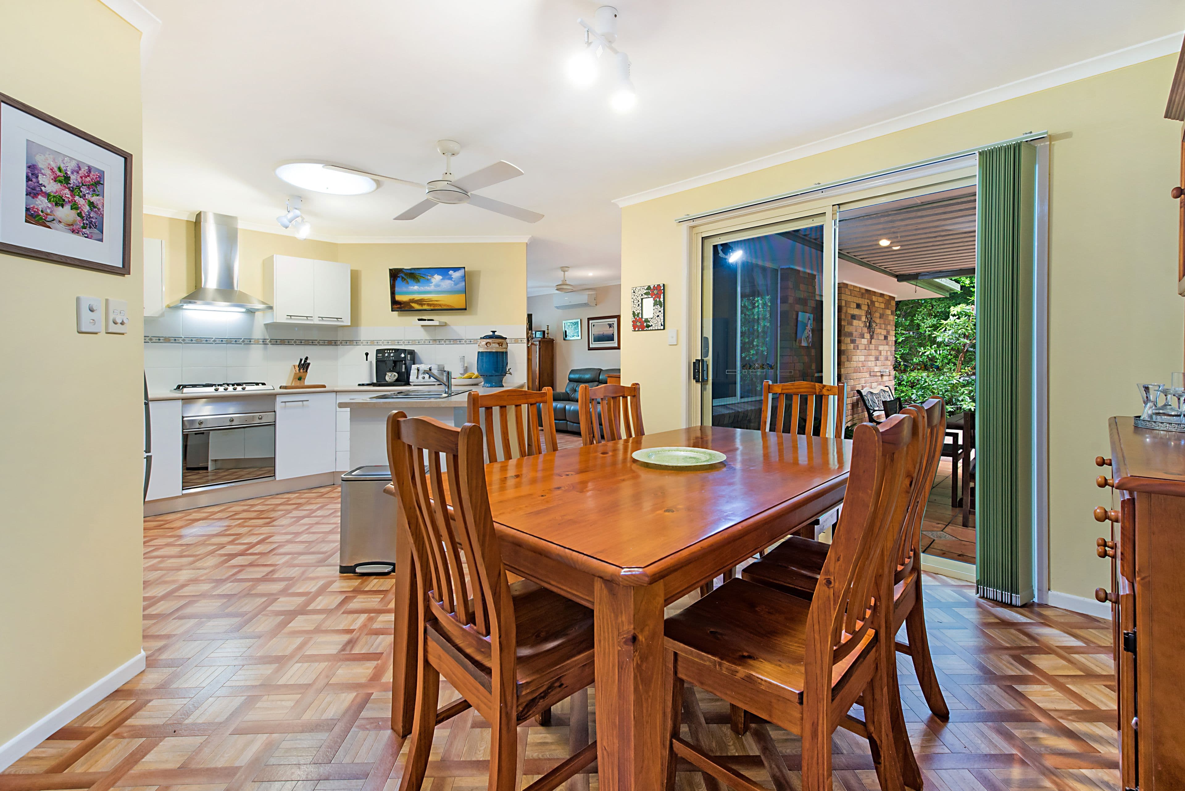 22 Holly Green Crescent, Palmwoods QLD 4555, Palmwoods - Thumbnail 3