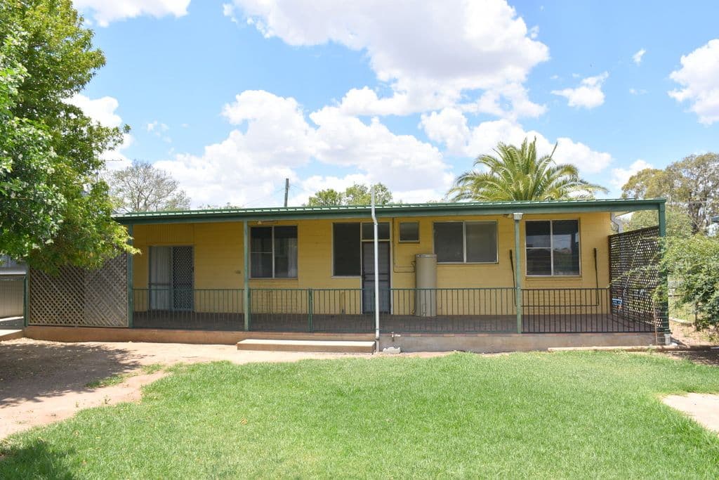 381 Boston Street, Moree - Thumbnail 2