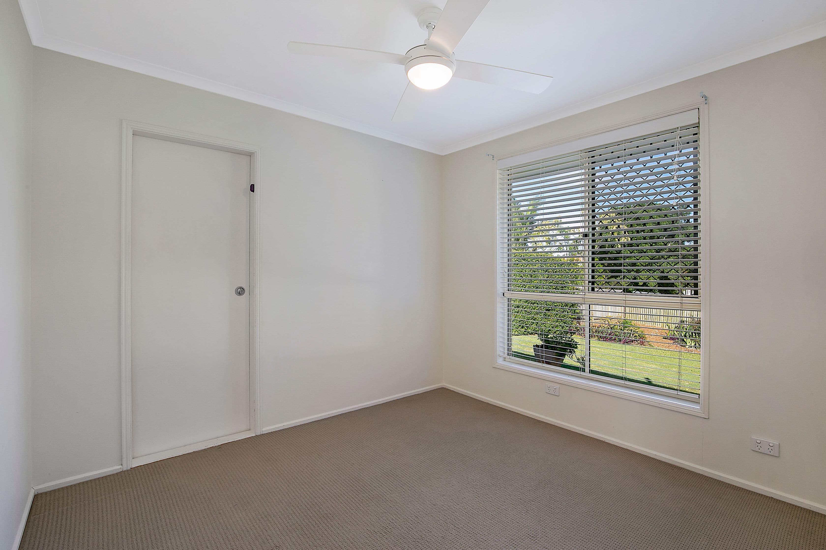 13 Mayfair Street, Alexandra Hills QLD 4161, Alexandra Hills - Thumbnail 7