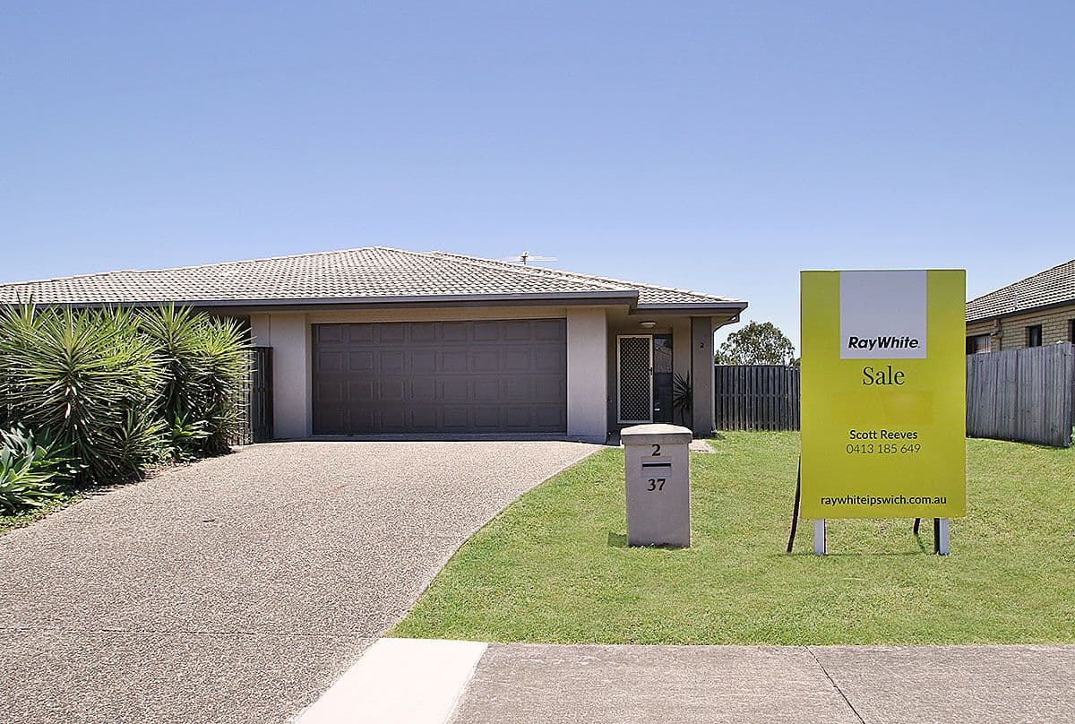 37 Ronayne Circle, One Mile QLD 4305, One Mile - Thumbnail 2