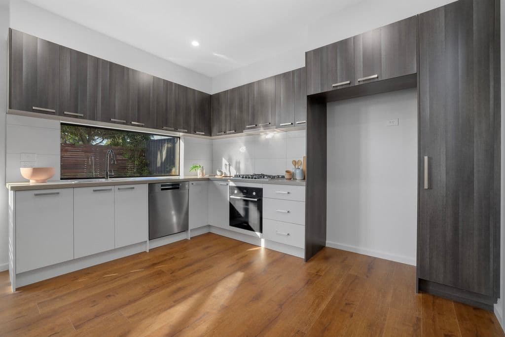 61 Southern Road, Heidelberg Heights VIC 3081, Heidelberg Heights - Thumbnail 6
