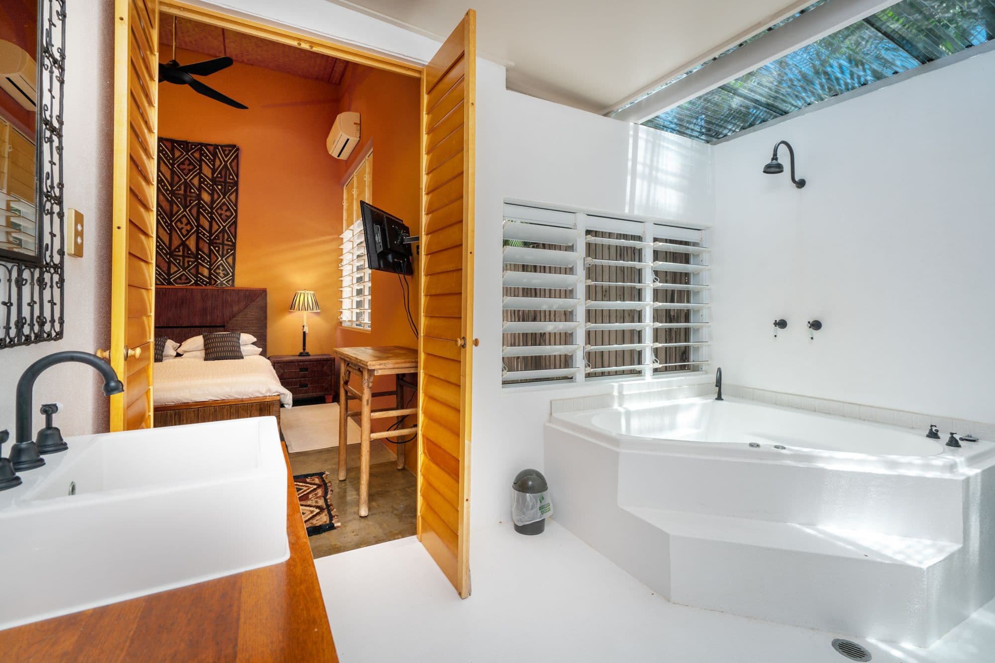 2 Conch Street, Mission Beach QLD 4852, Mission Beach - Thumbnail 7