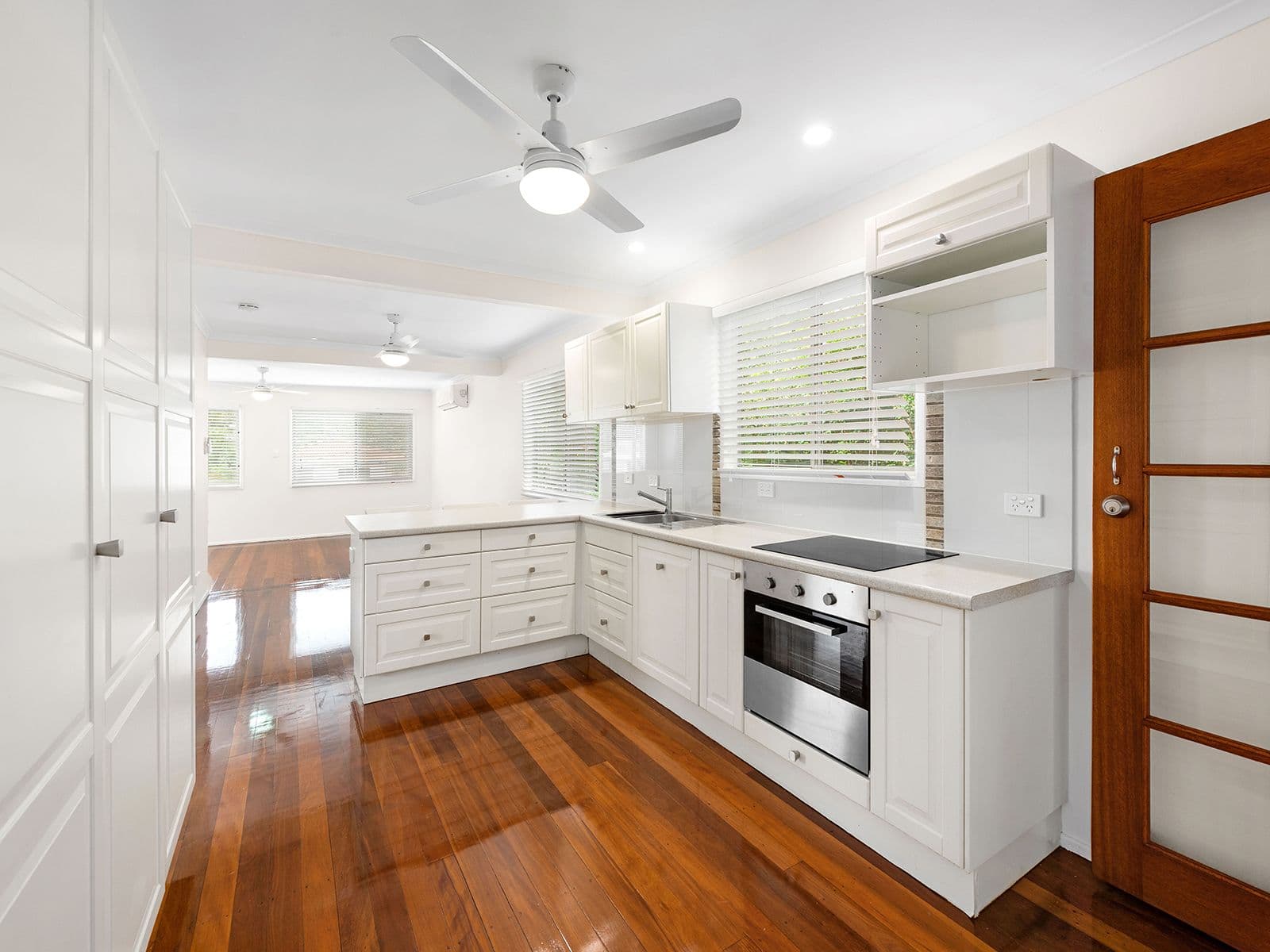 85 London Street, Eight Mile Plains QLD 4113, Eight Mile Plains - Thumbnail 2