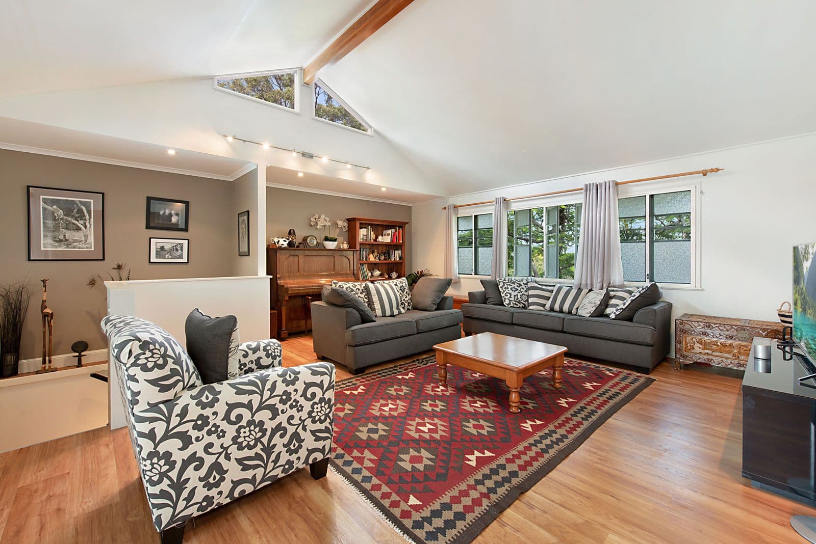 59 Sheffield Street, Oxley QLD 4075, Oxley - Thumbnail 2