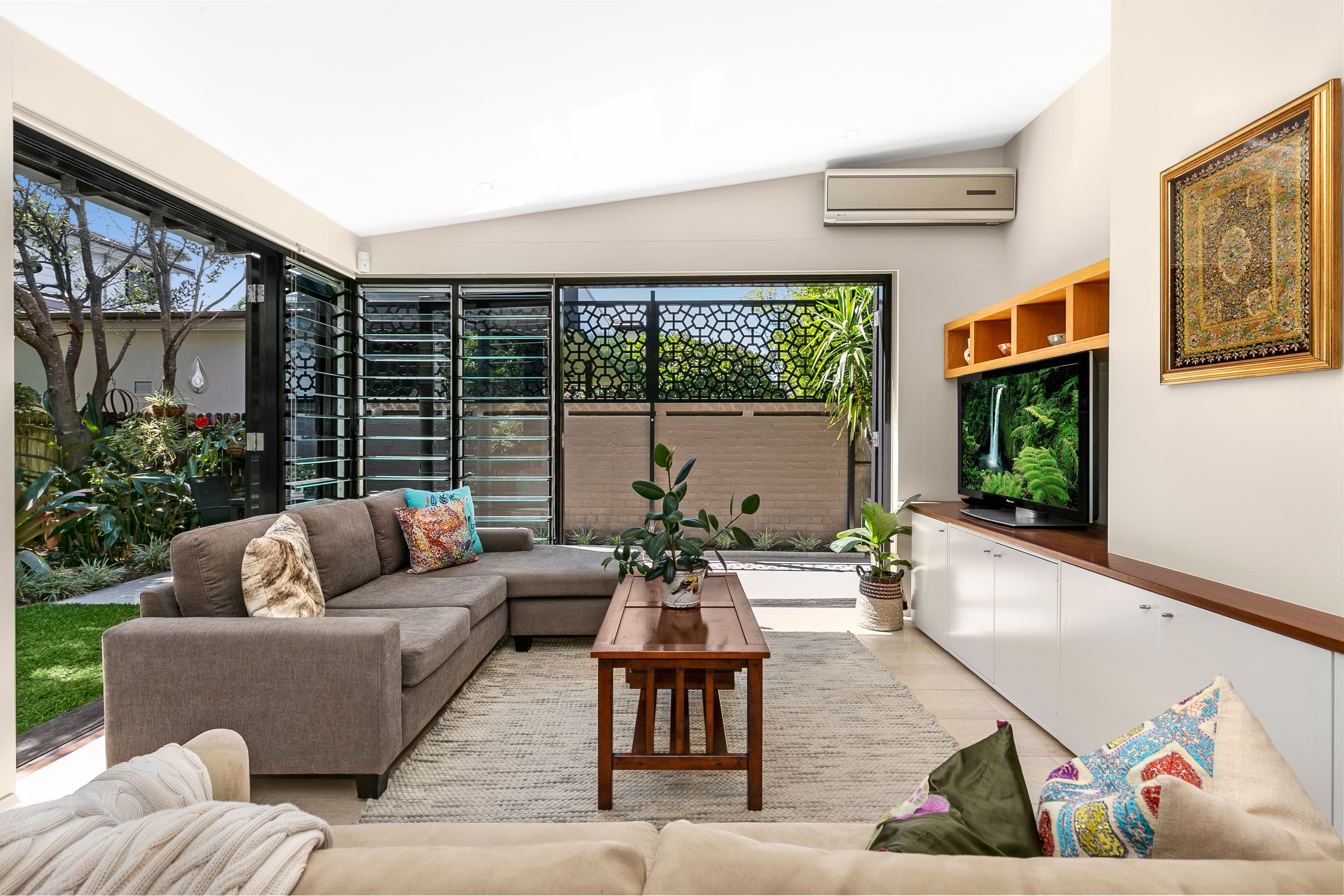 2 Malacoota Road, Northbridge - Thumbnail 3