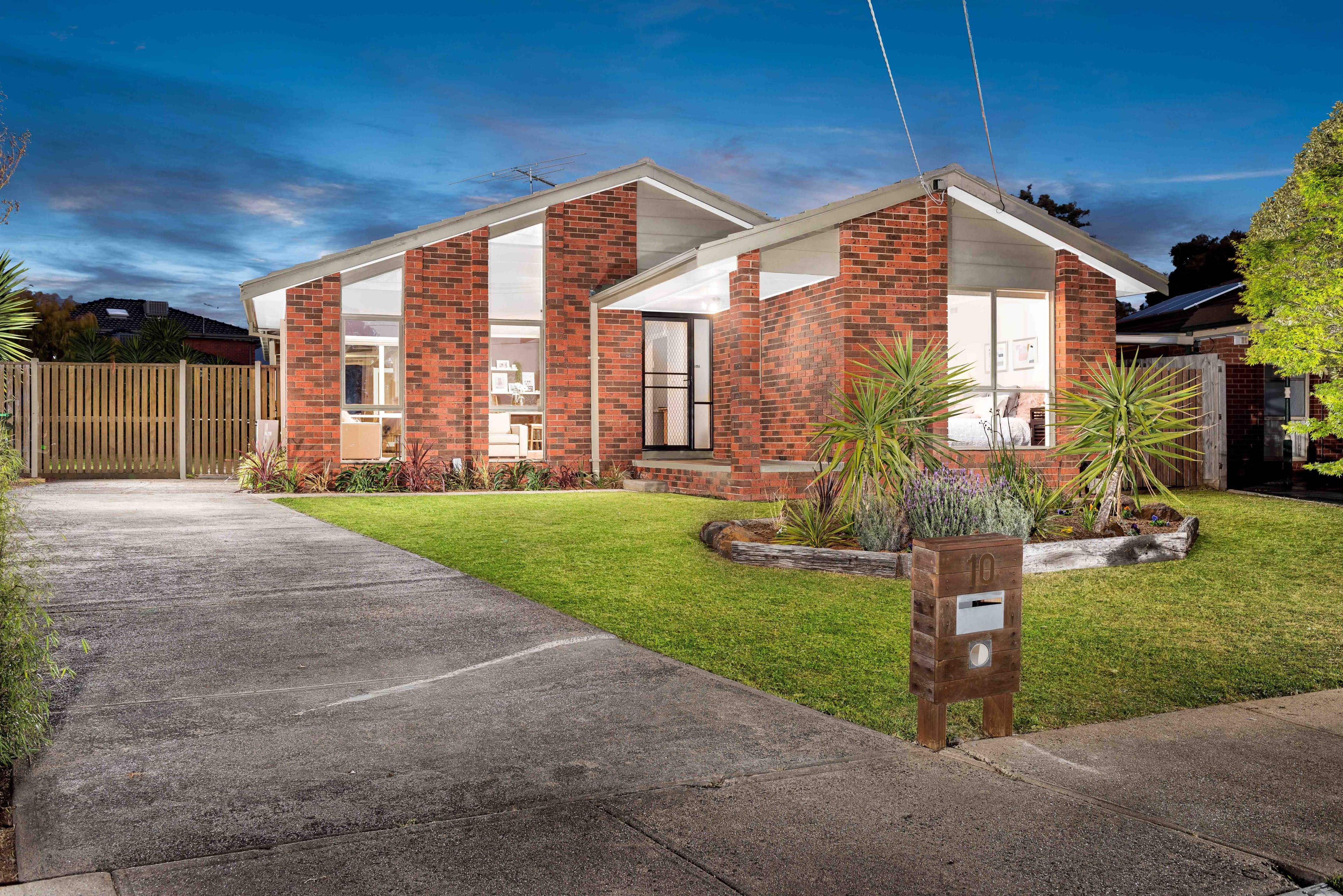 10 Penrith Crescent, Bundoora VIC 3083, Bundoora - Image 1