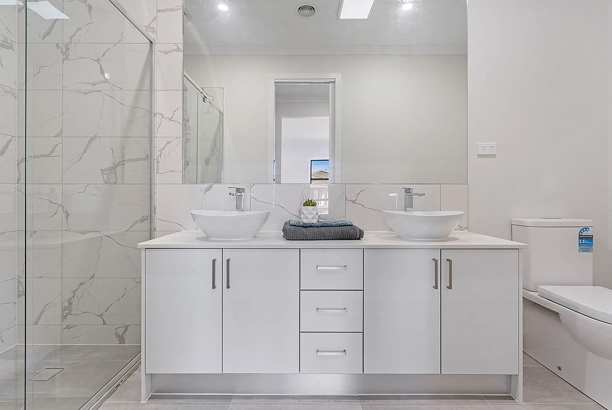 13 Angophora Crescent, Craigieburn VIC 3064, Craigieburn - Thumbnail 4
