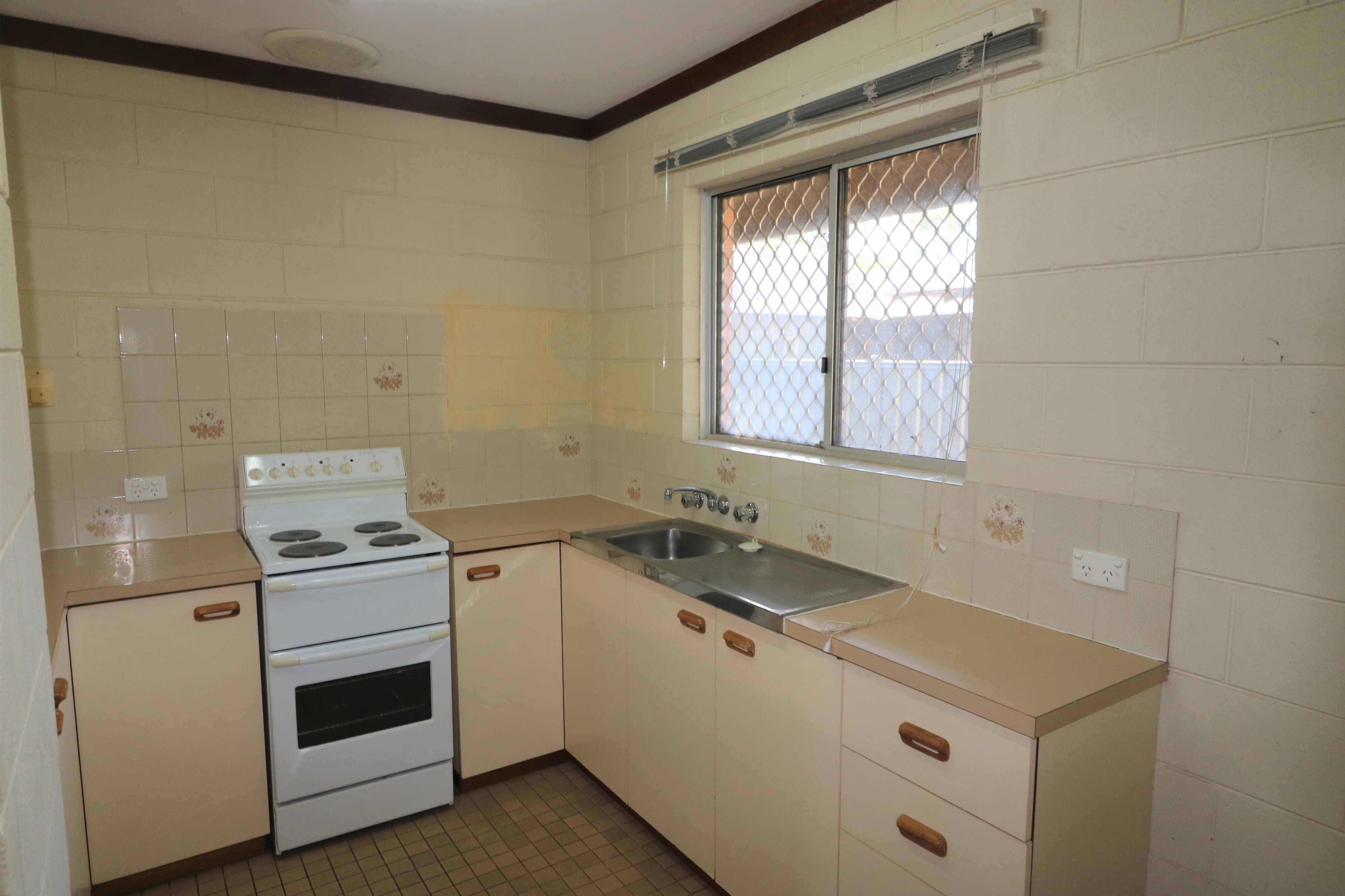 2/11 Holman Street, Derby WA 6728, Derby - Thumbnail 4