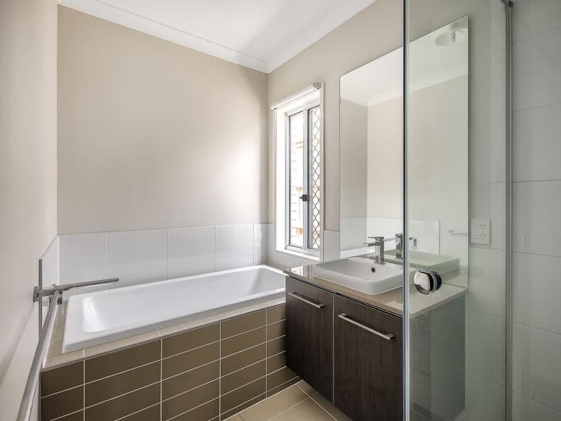 33 Bernard Circuit, Yarrabilba QLD 4207, Yarrabilba - Thumbnail 5