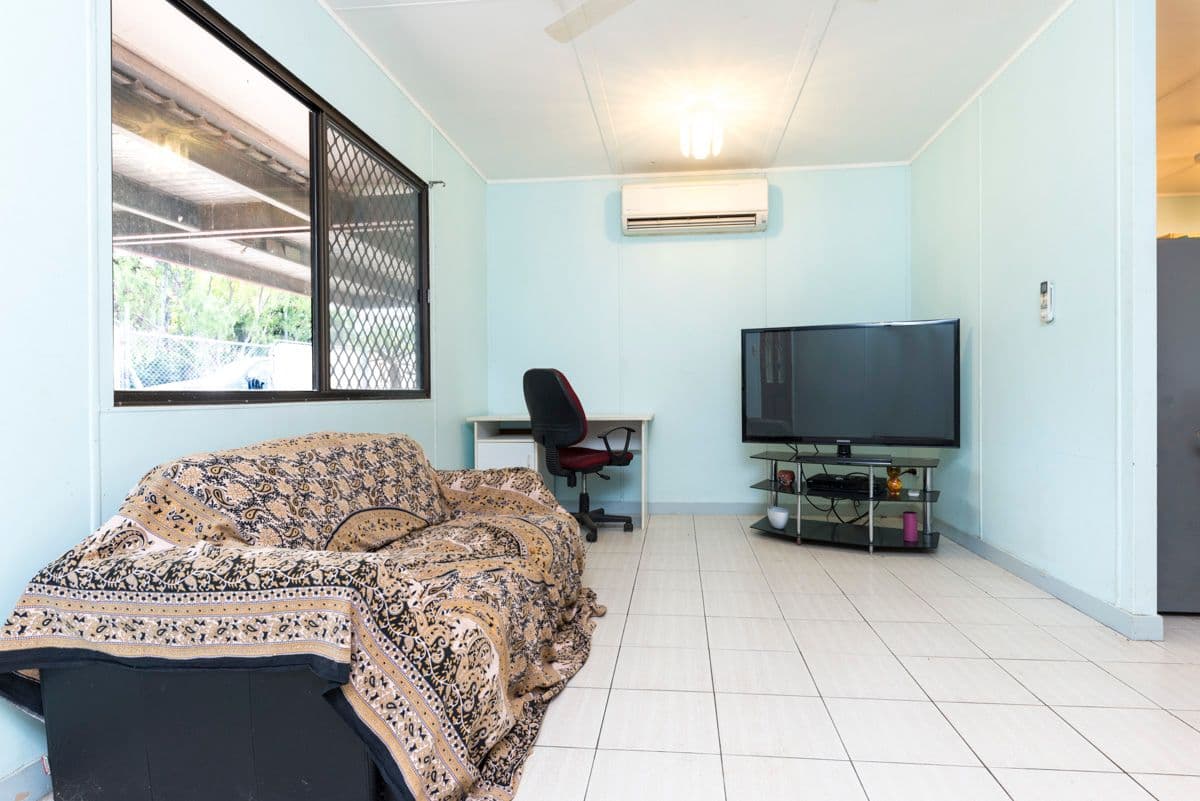 53 Mistletoe Circuit, Karama NT 0812, Karama - Thumbnail 3