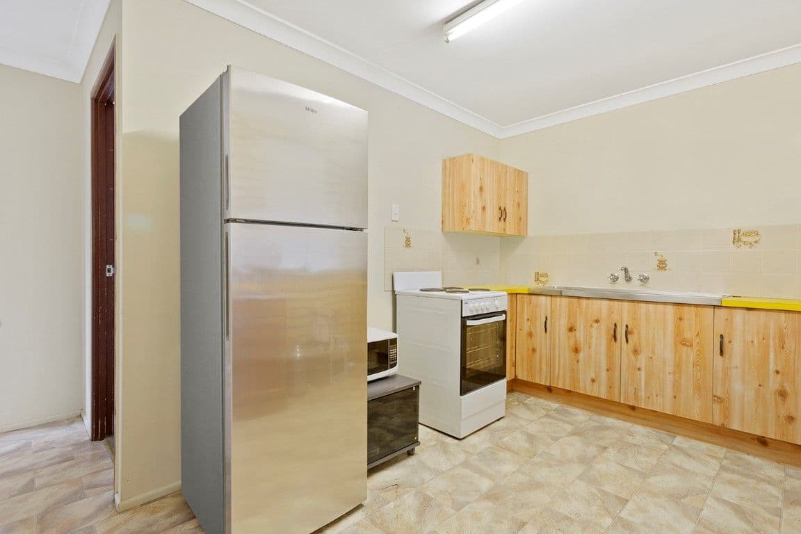 16 Orr Avenue, KAWANA QLD 4701, Kawana - Thumbnail 2