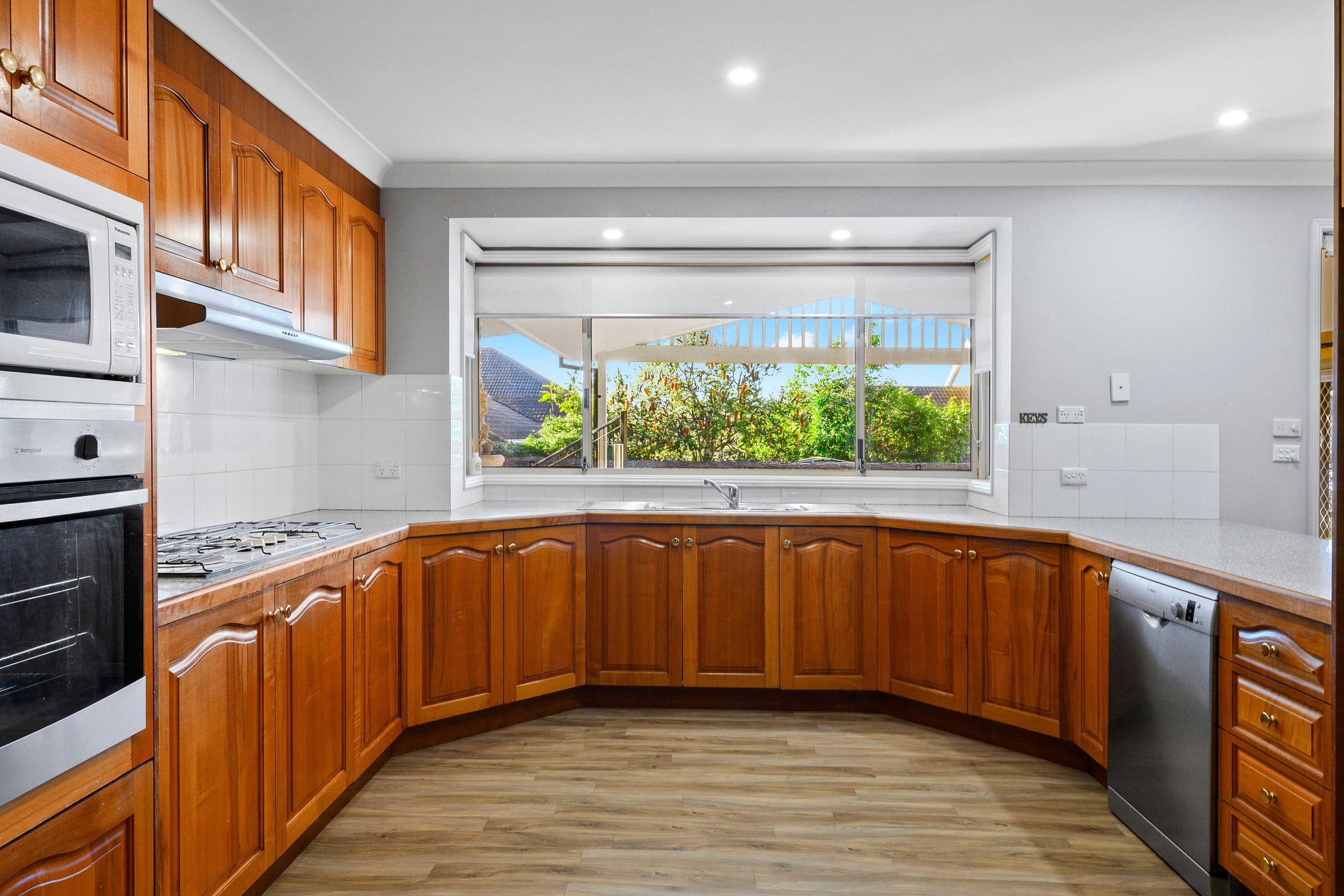 4 Gawain Court, Glenhaven NSW 2156, Glenhaven - Thumbnail 4