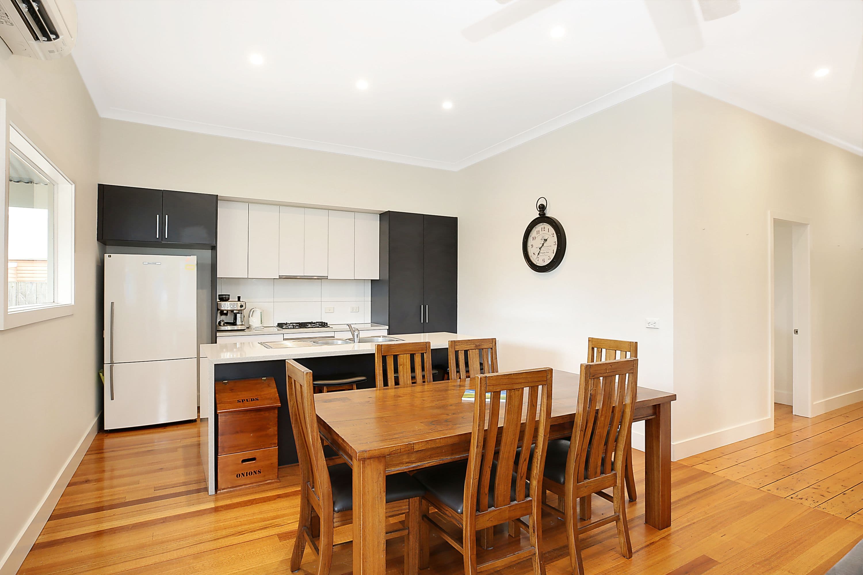 45 Estcourt Street, Terang VIC 3264, Terang - Thumbnail 4